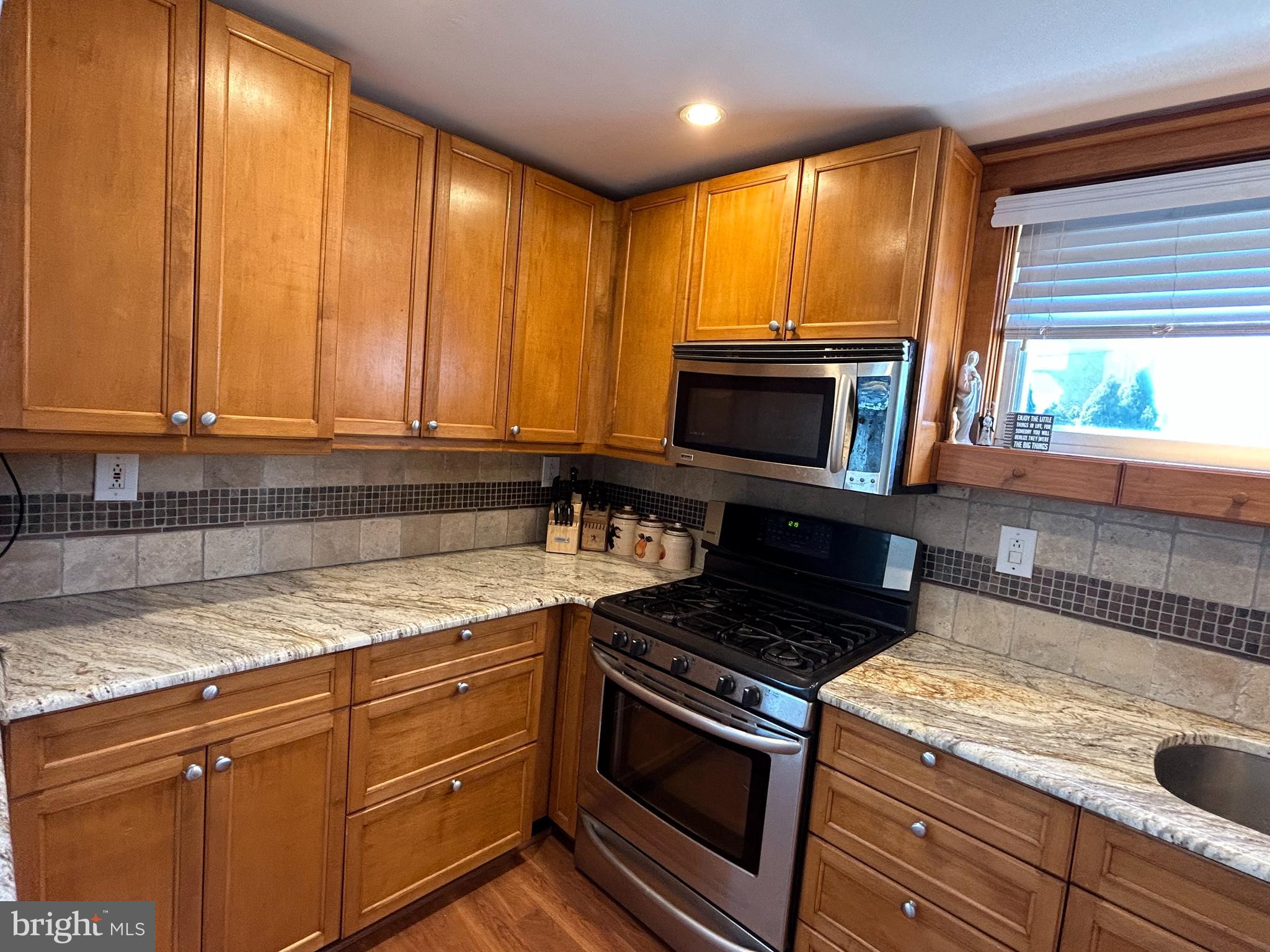 DREXEL GARDENS - Residential Lease