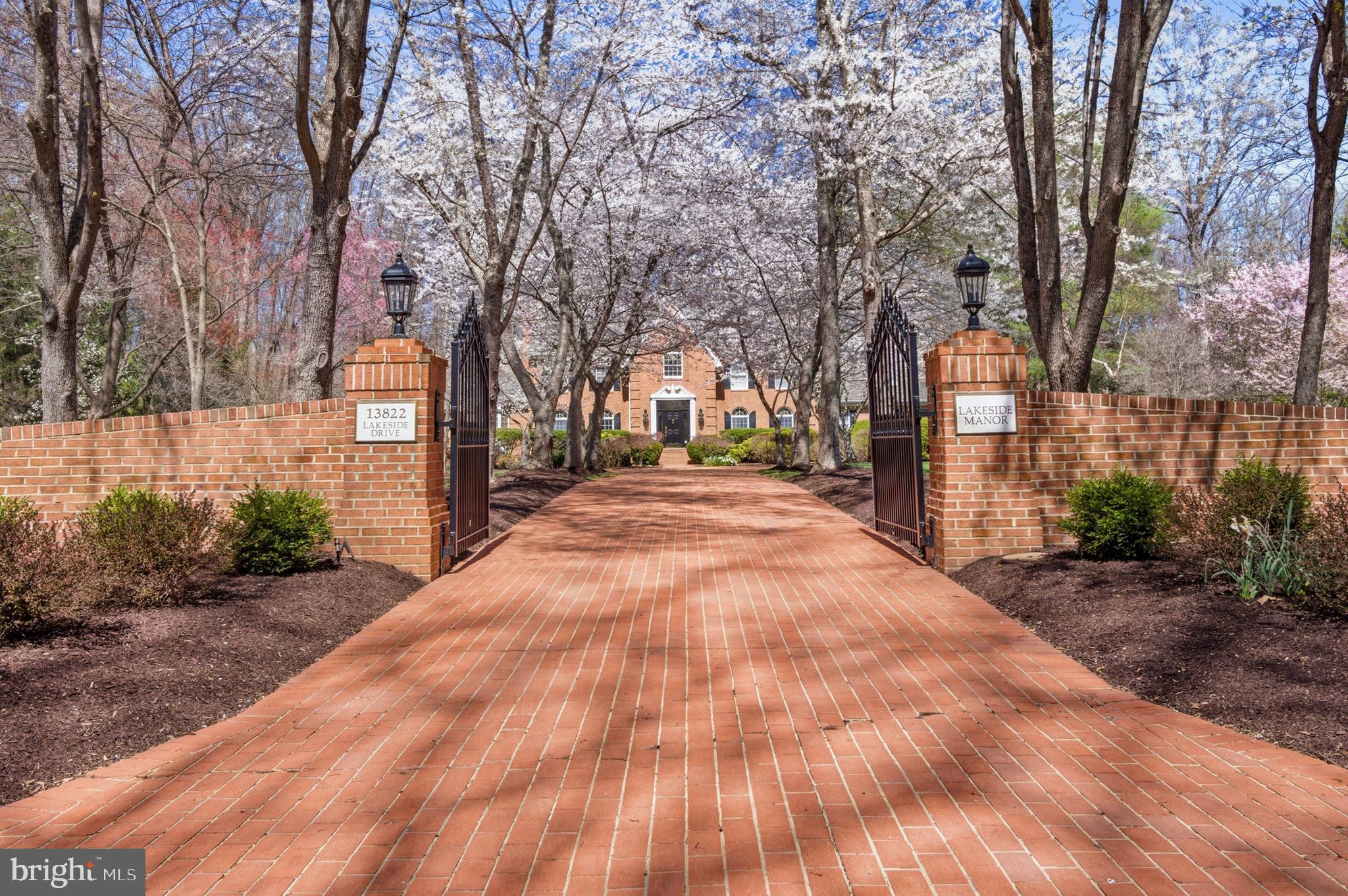 BRIGHTON PINES - Residential