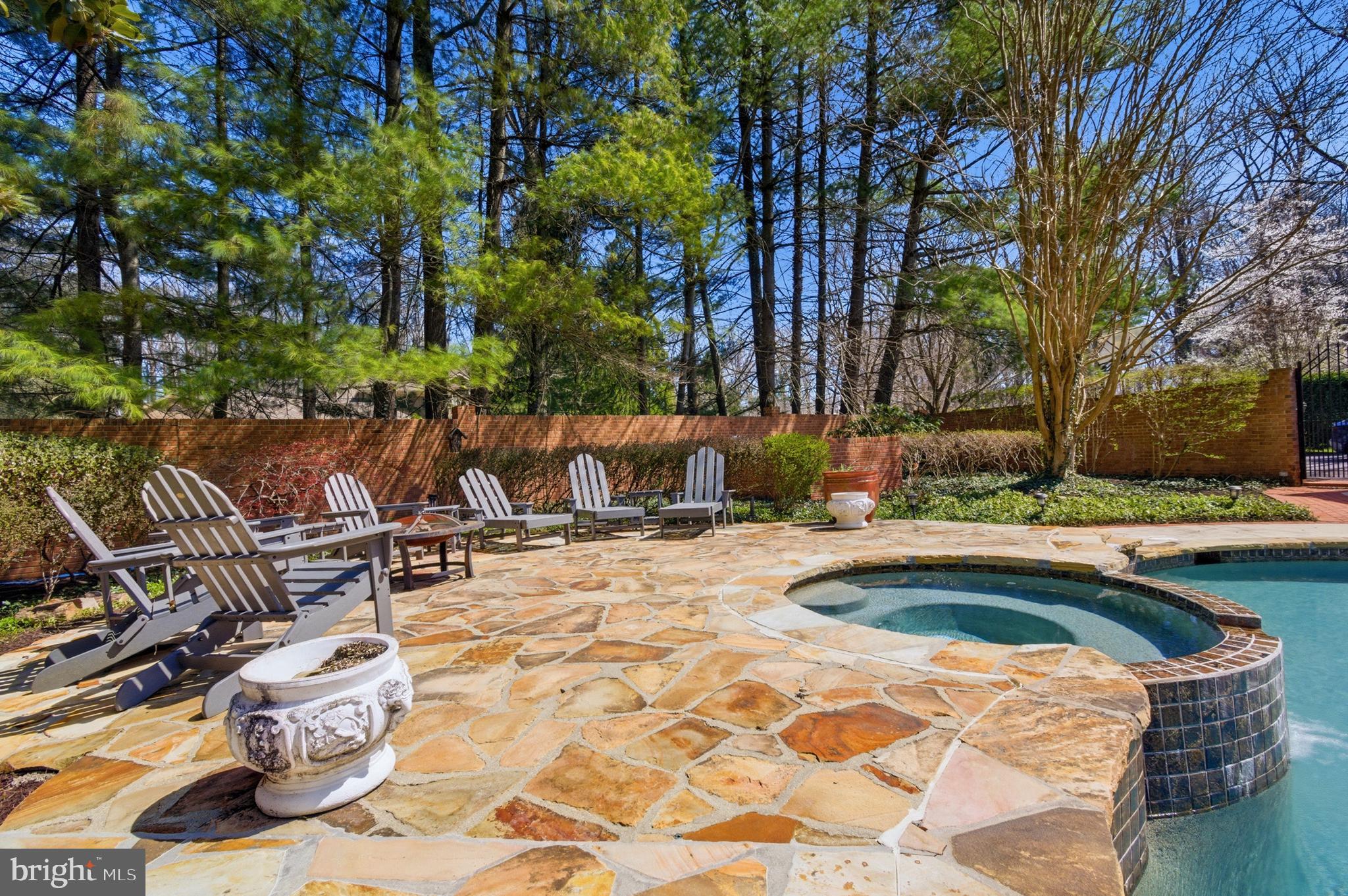 BRIGHTON PINES - Residential