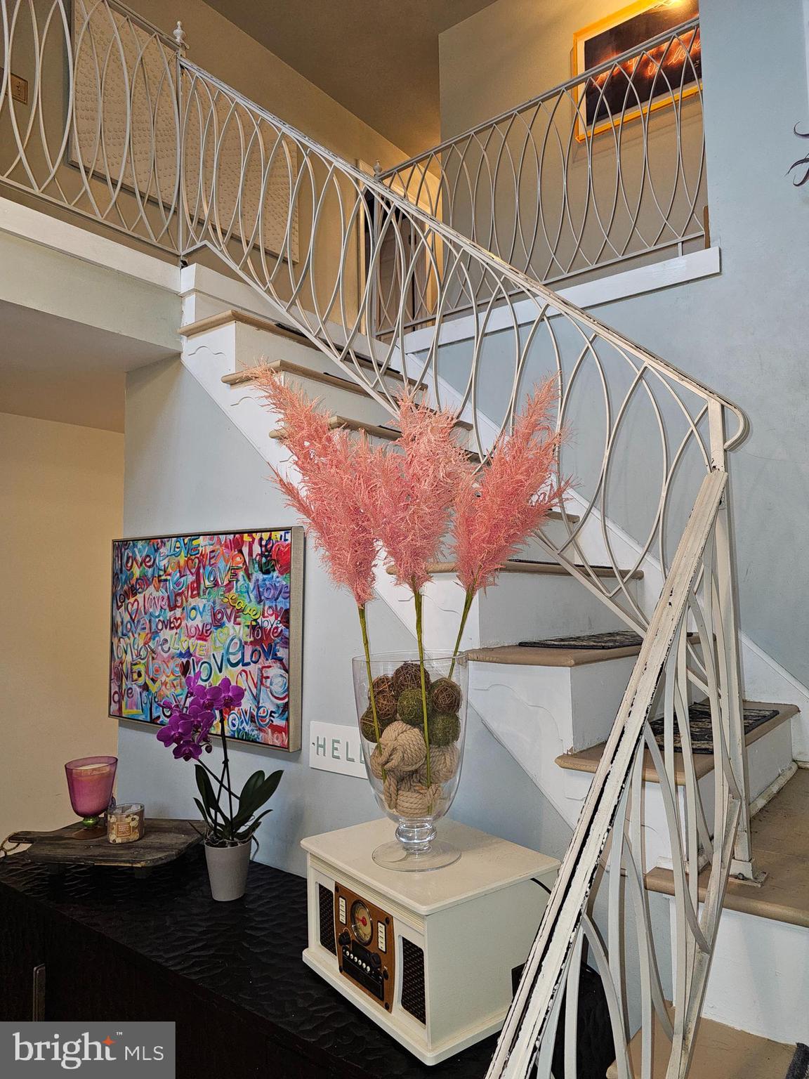 31 SIGNAL HILL DRIVE