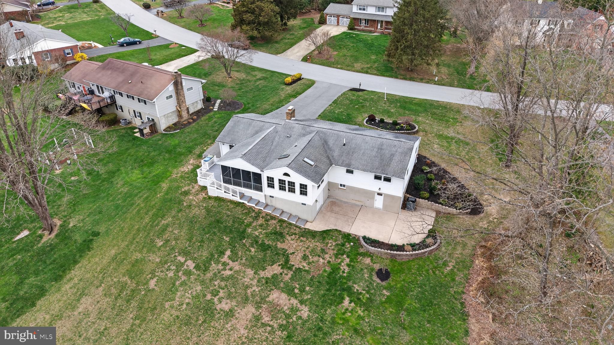 SPRING HOUSE FARMS - Residential