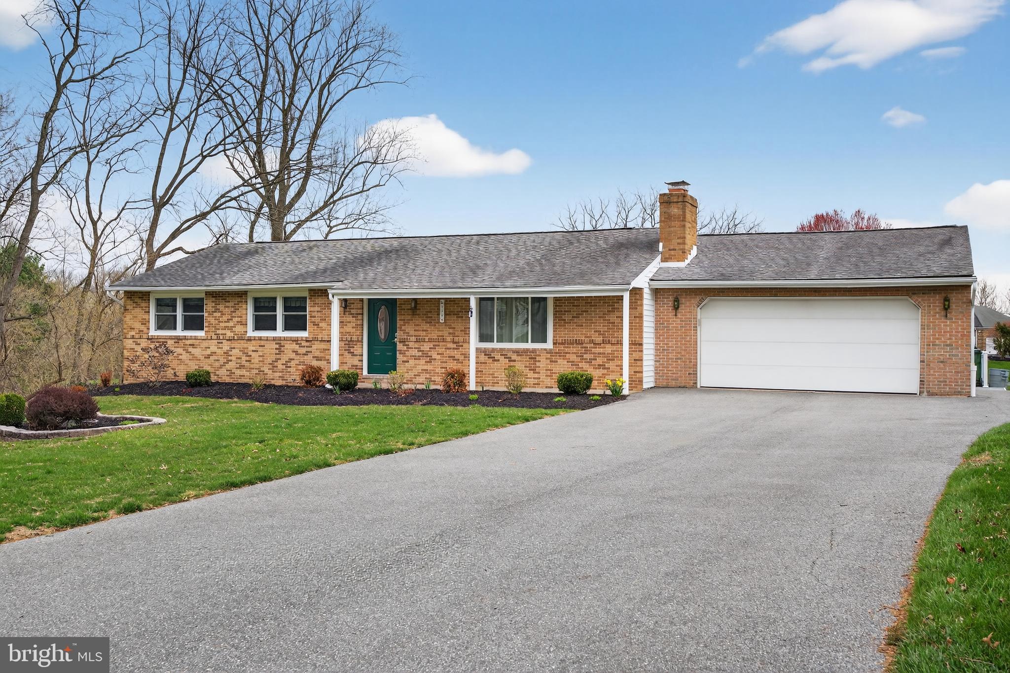 SPRING HOUSE FARMS - Residential