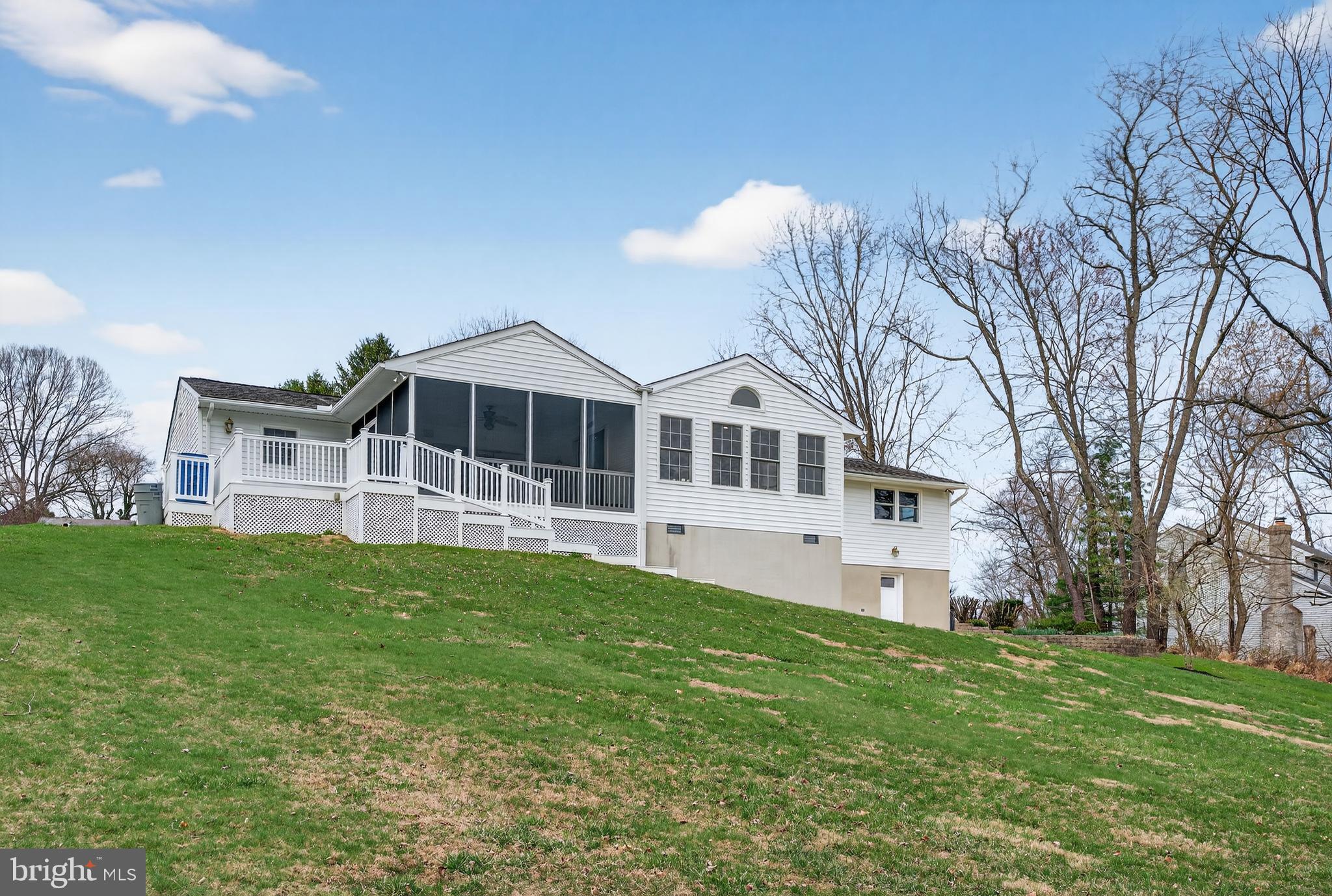 SPRING HOUSE FARMS - Residential