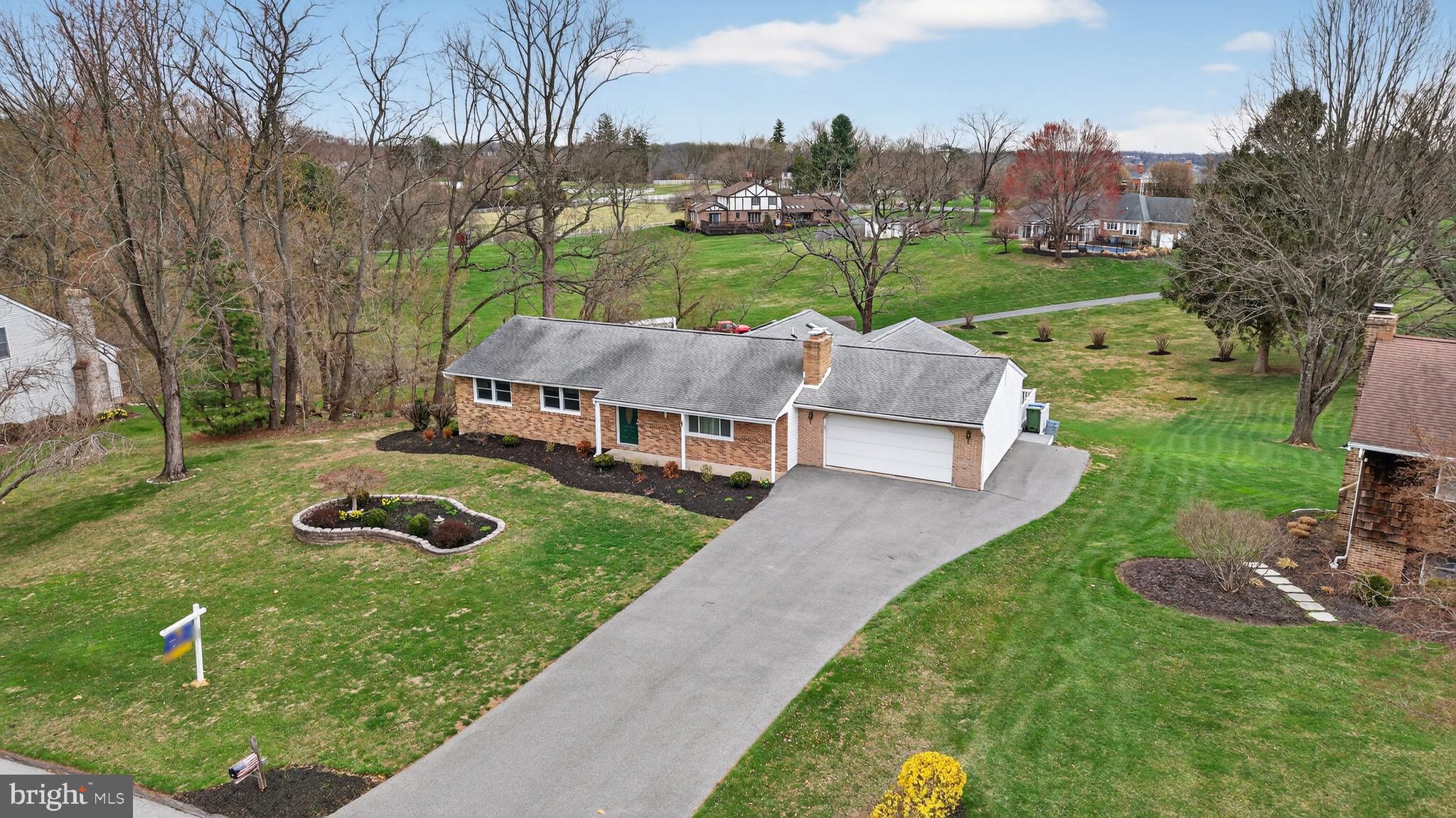 SPRING HOUSE FARMS - Residential