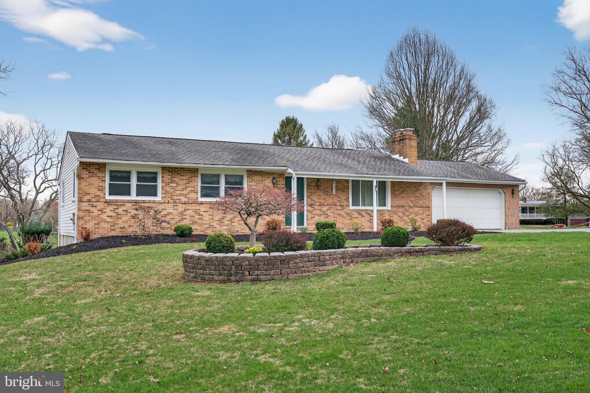 SPRING HOUSE FARMS - Residential