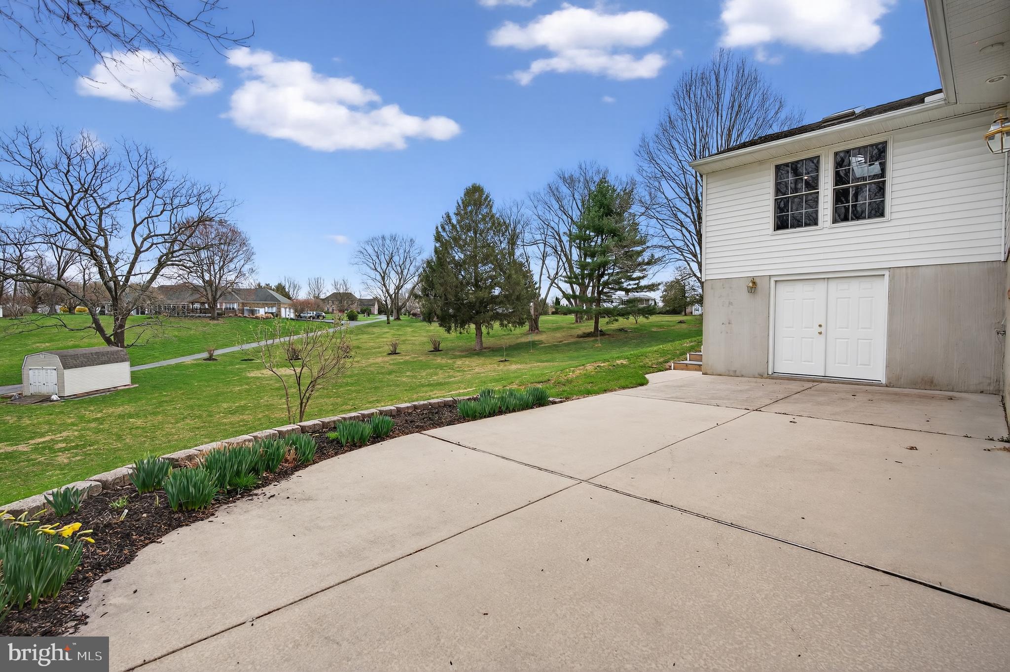 SPRING HOUSE FARMS - Residential