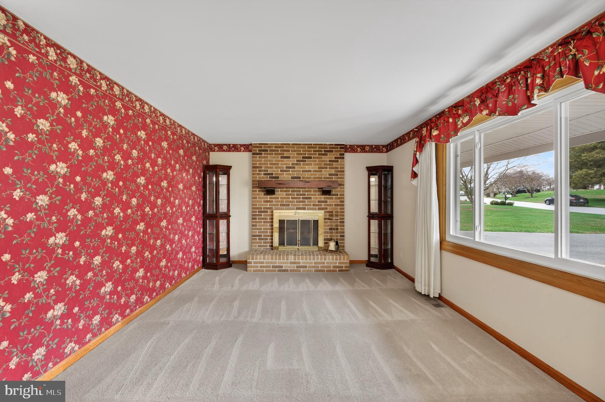 SPRING HOUSE FARMS - Residential