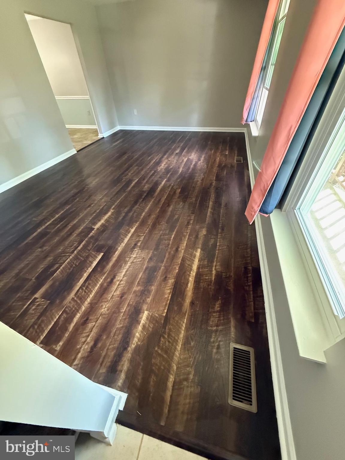 DUMFRIES - Residential Lease