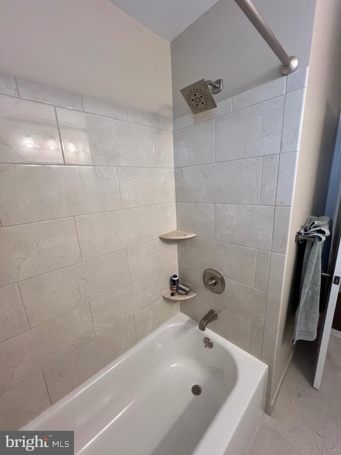 CHURCHVILLE MANOR - Residential