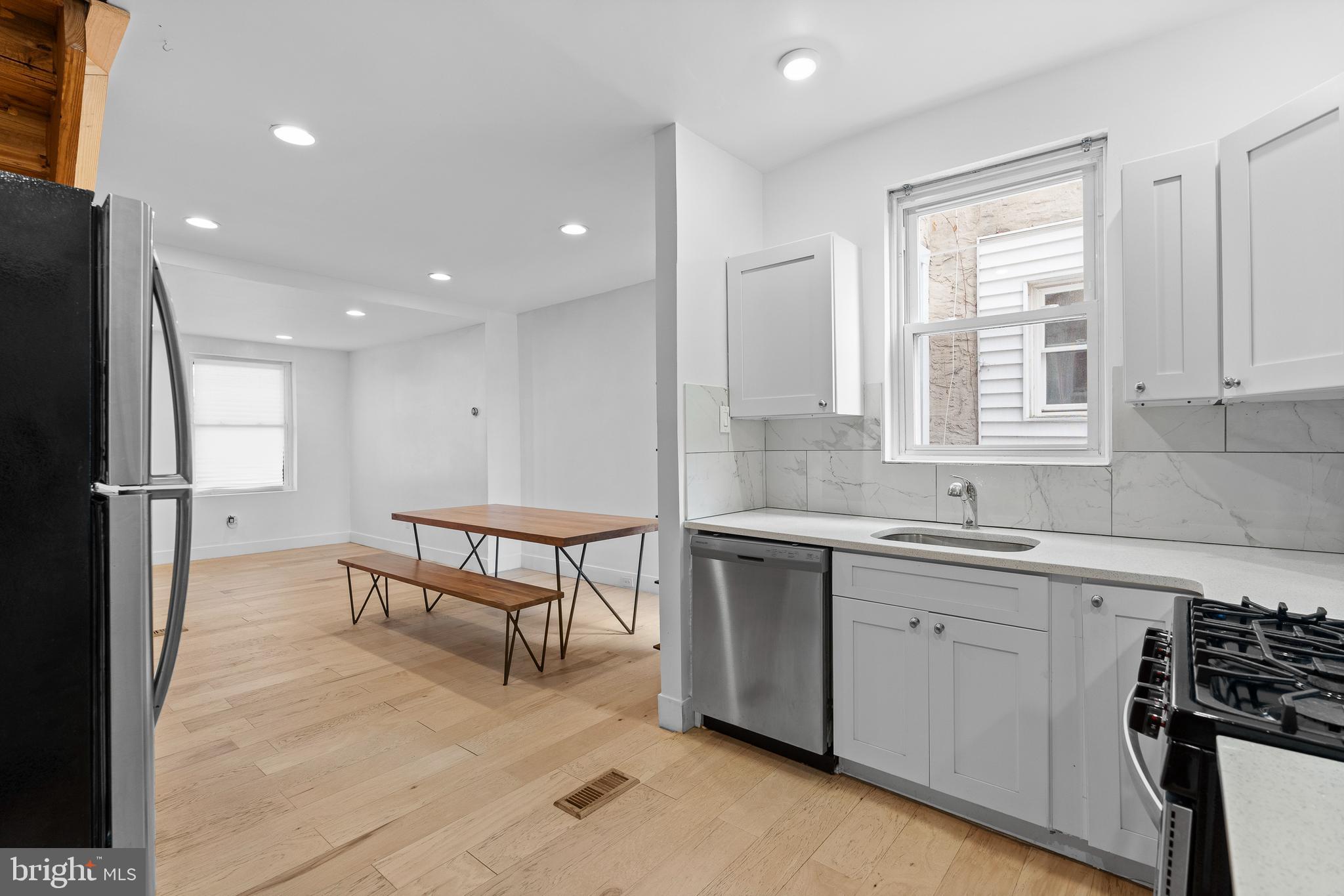 PARKSIDE - Residential Lease