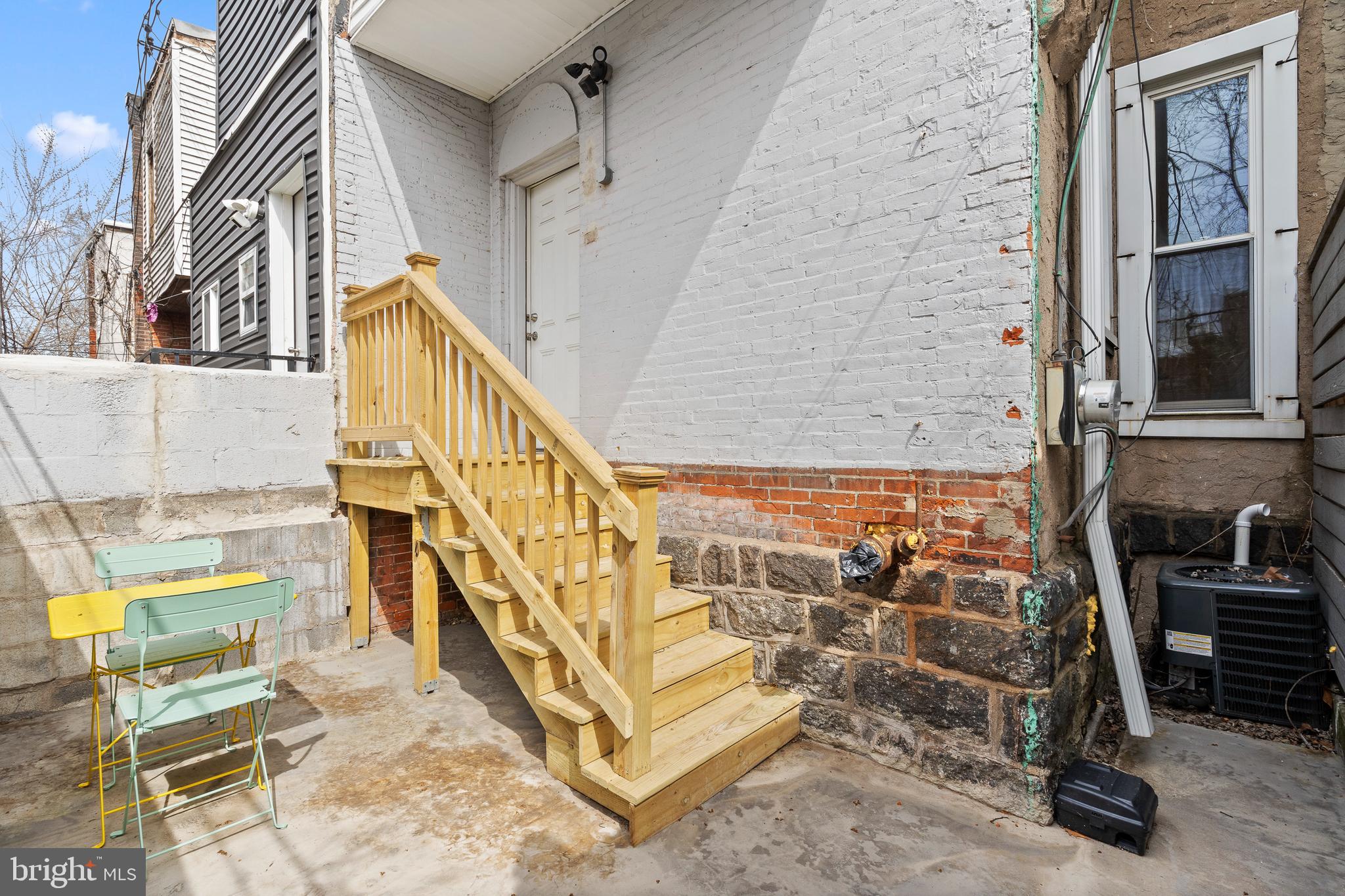 PARKSIDE - Residential Lease