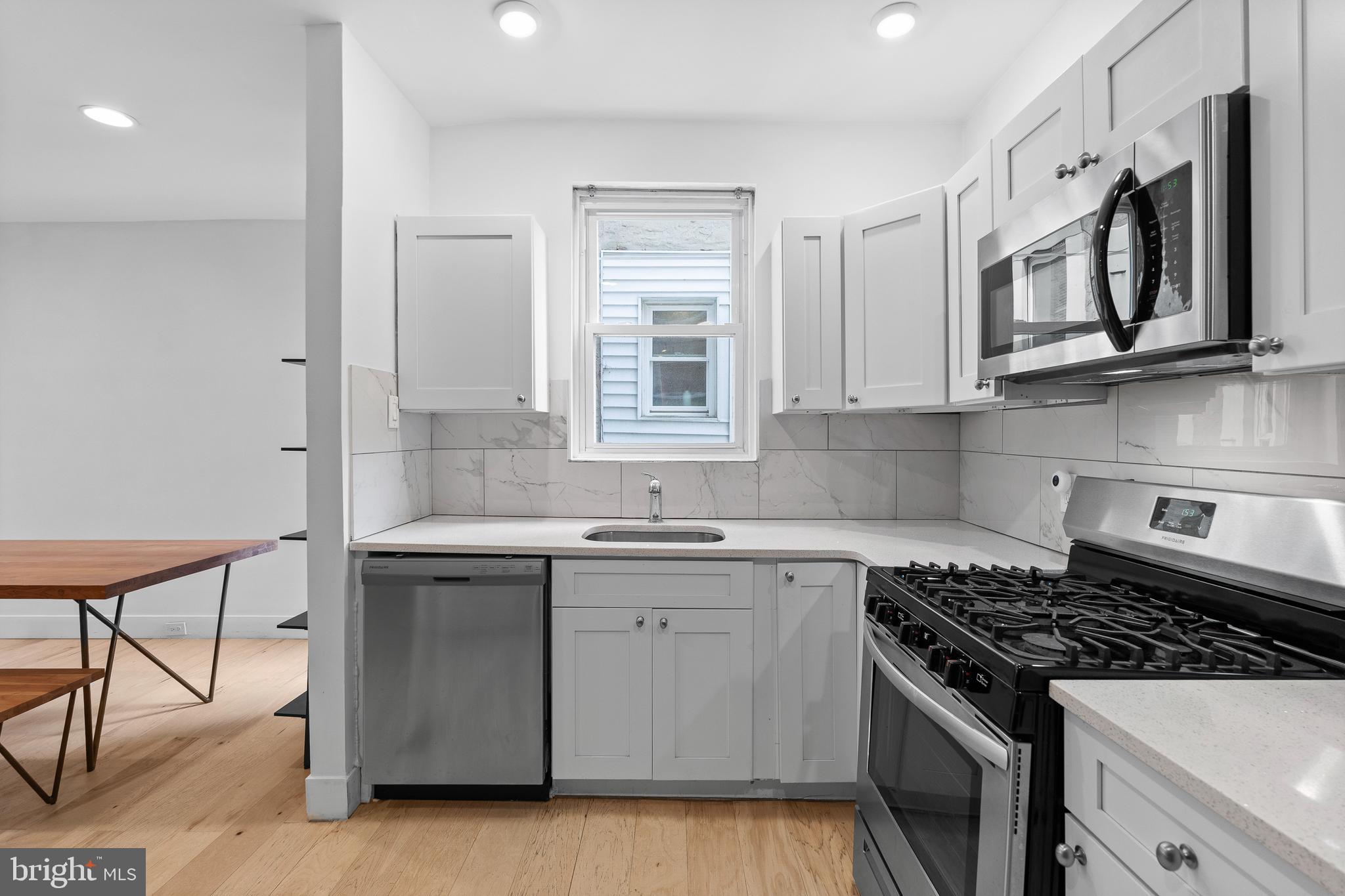 PARKSIDE - Residential Lease