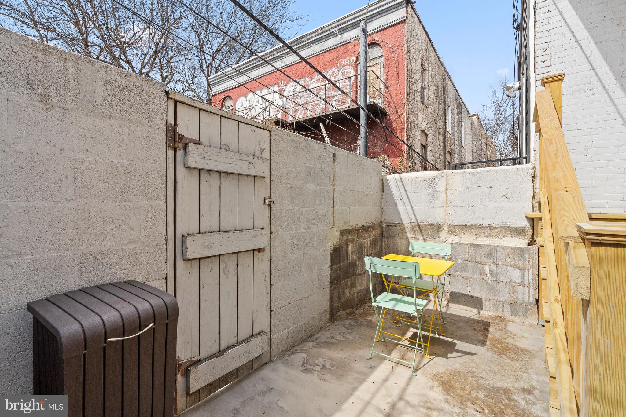 PARKSIDE - Residential Lease