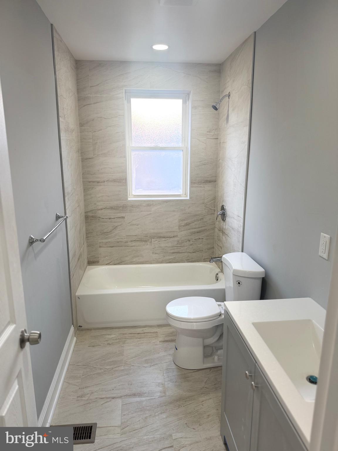 OLNEY - Residential