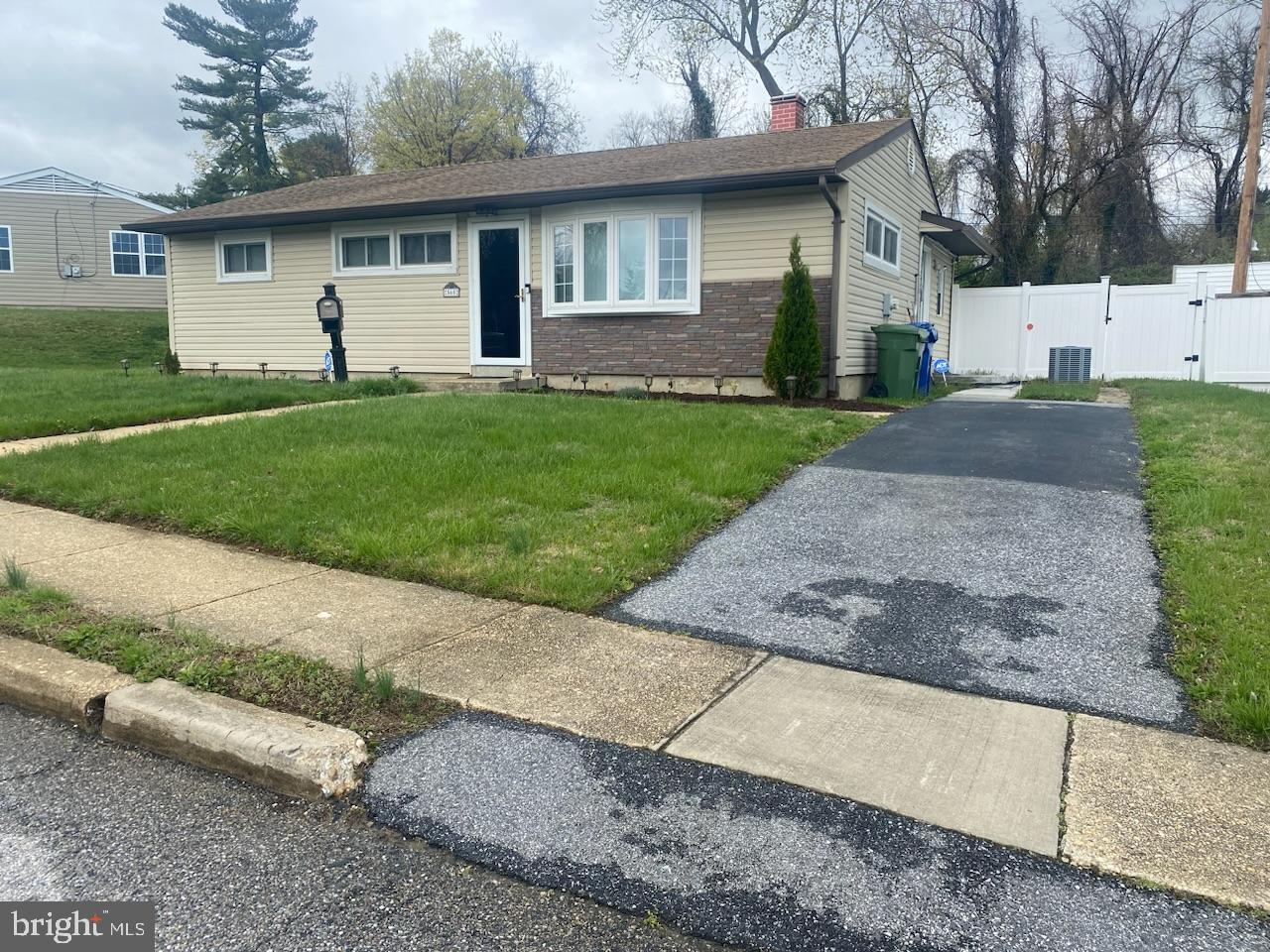 FRANKFORD - Residential