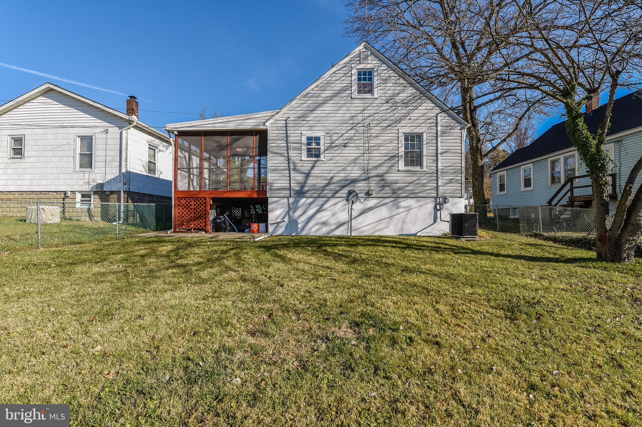 WINDSOR TERRACE - Residential