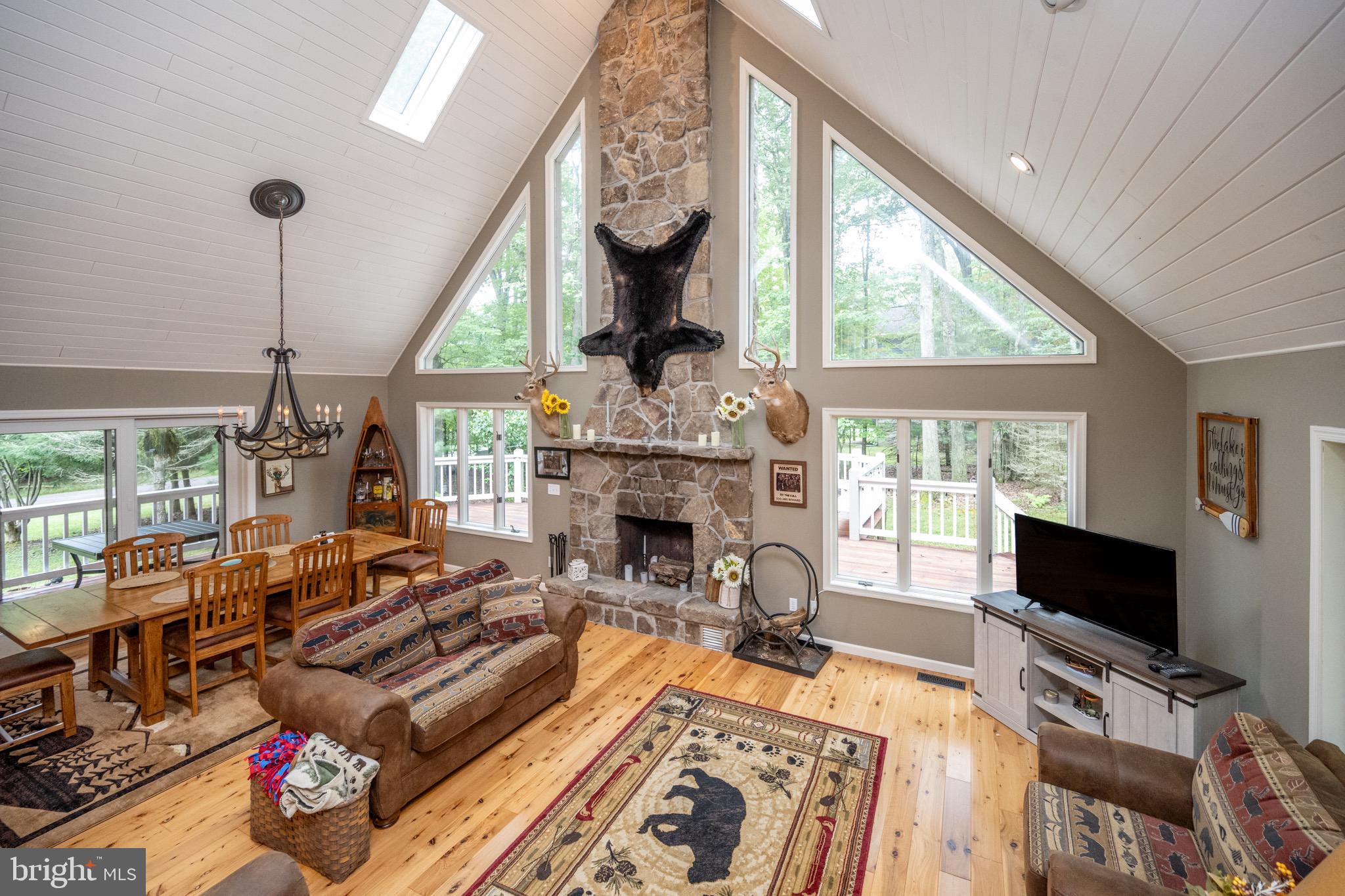 BLAKESLEE - Residential