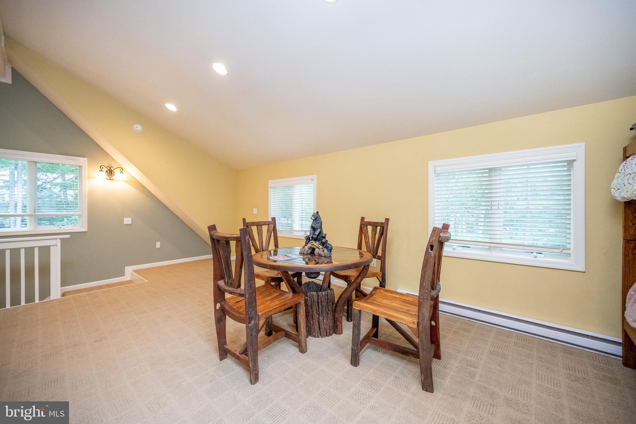 BLAKESLEE - Residential