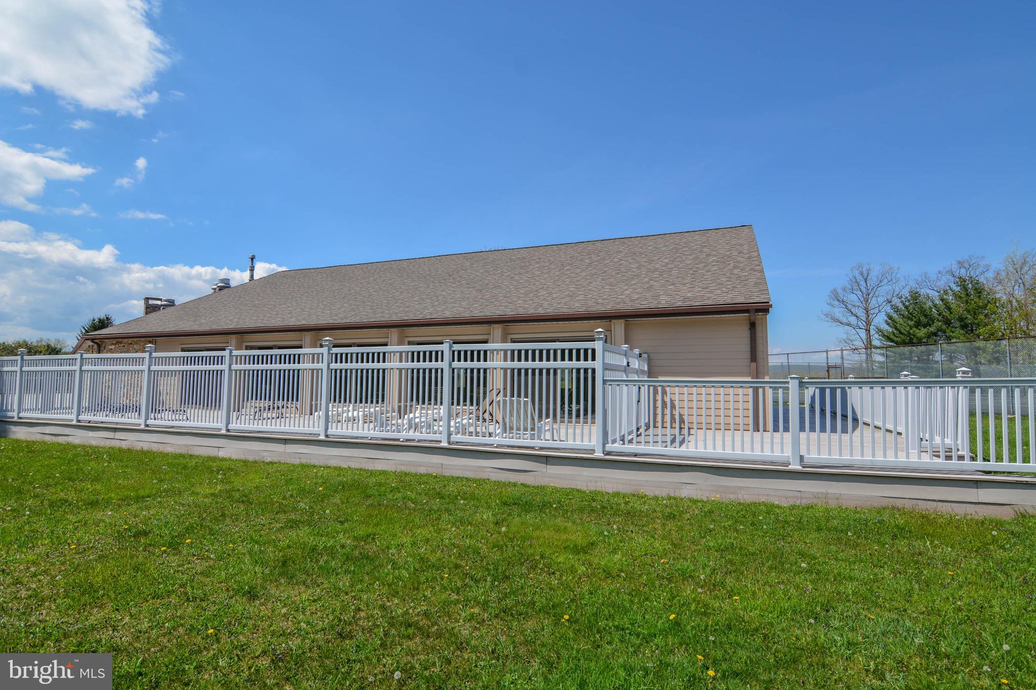 BLAKESLEE - Residential