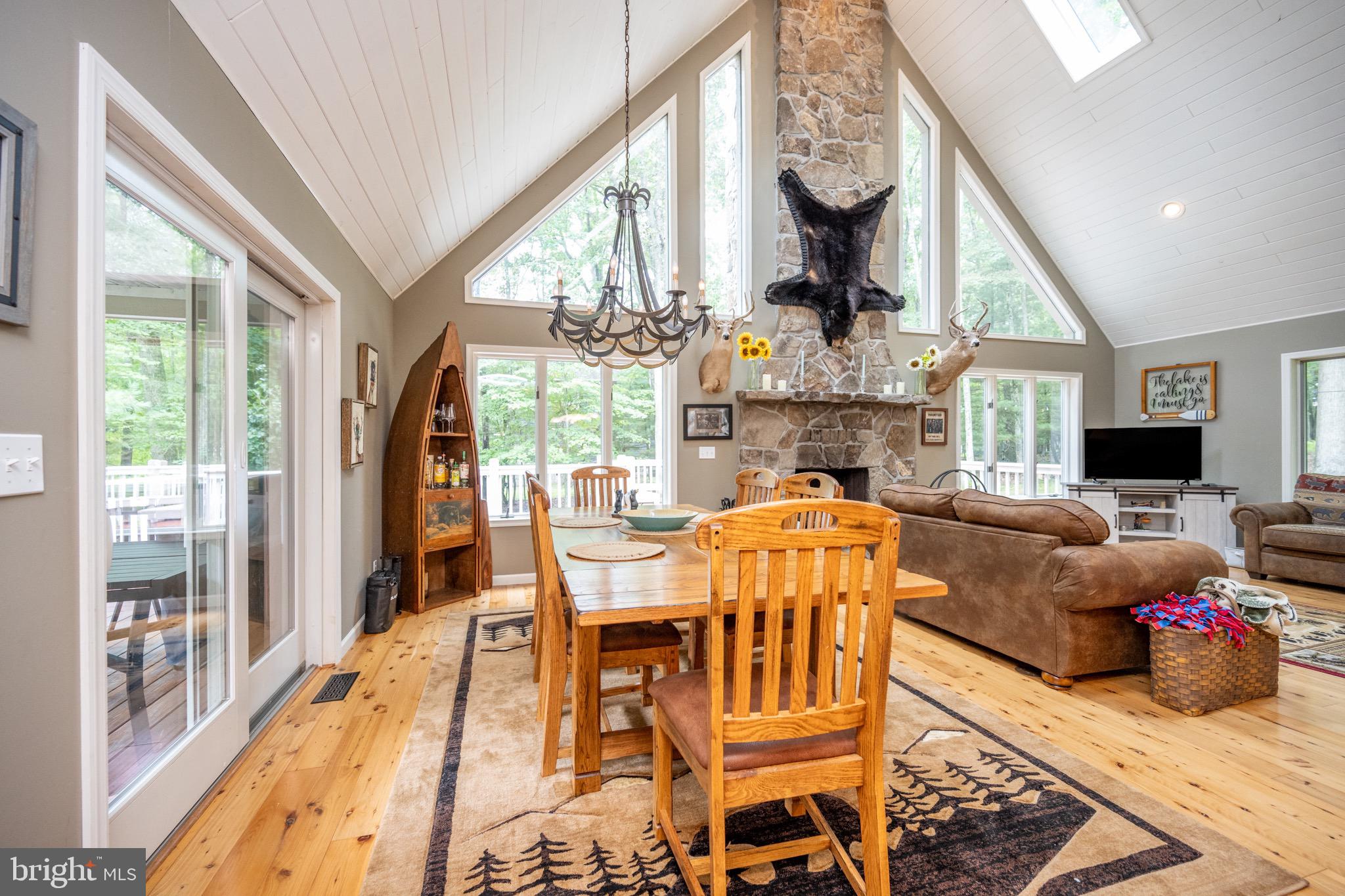 BLAKESLEE - Residential