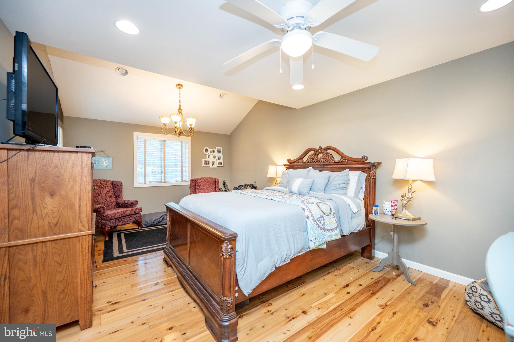 BLAKESLEE - Residential