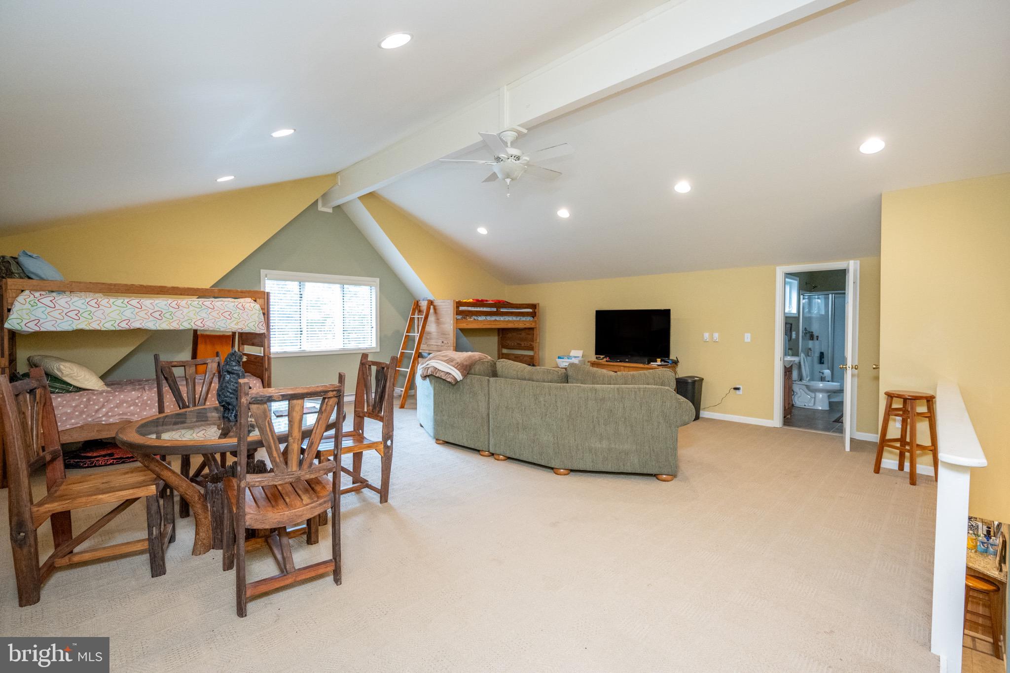 BLAKESLEE - Residential