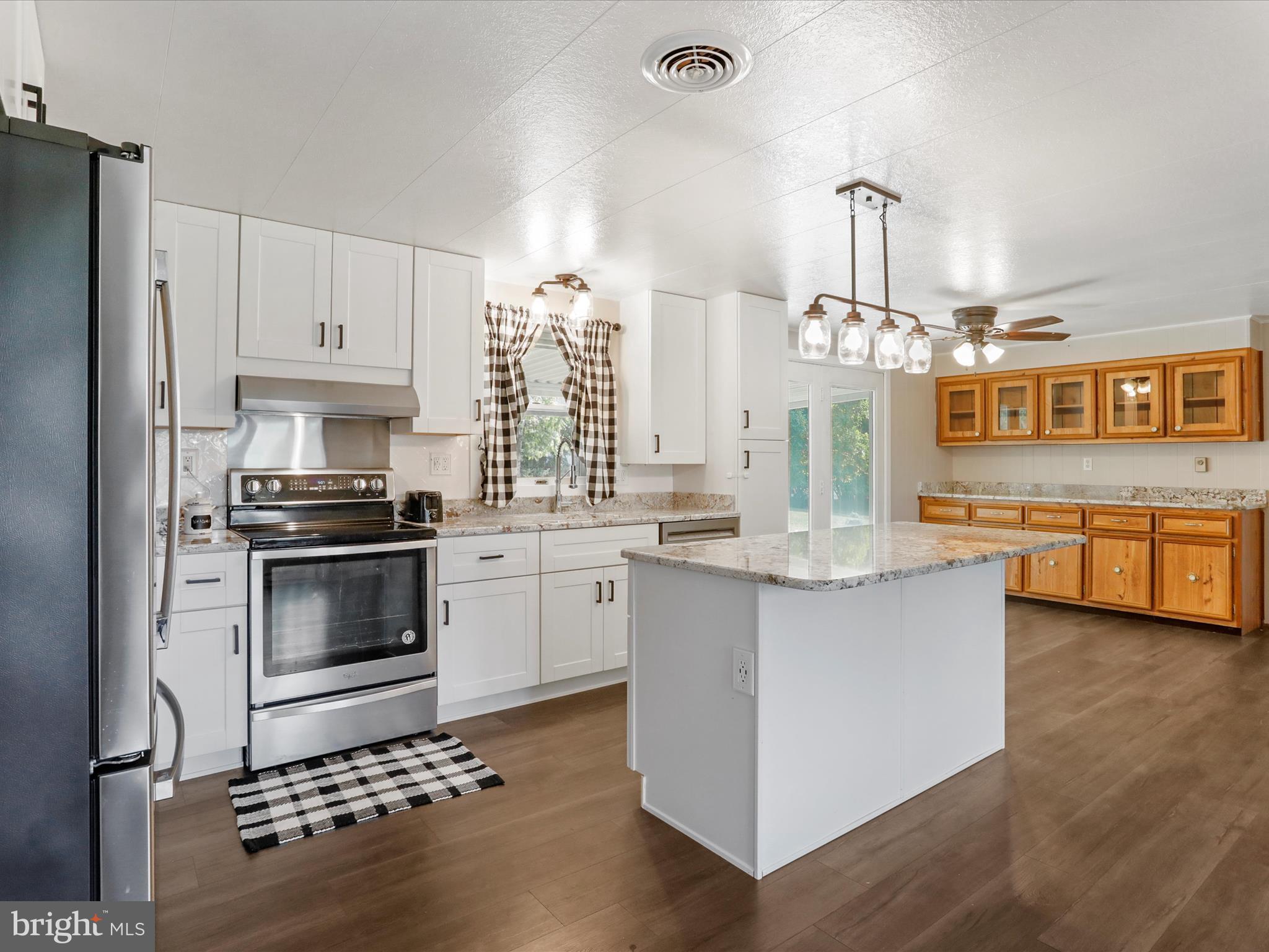 CONESTOGA ESTATES - Residential