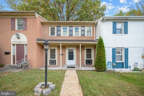 1404 MILBANK ROAD WOODBRIDGE VA 22191