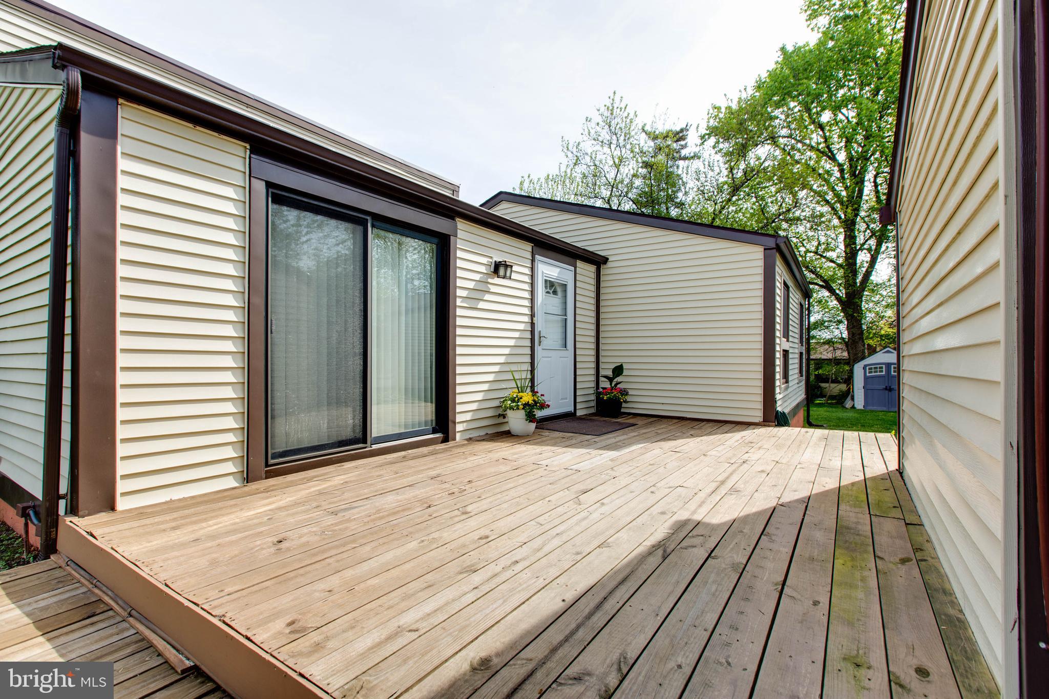 VILLAGE OF HICKORY RIDGE - Residential