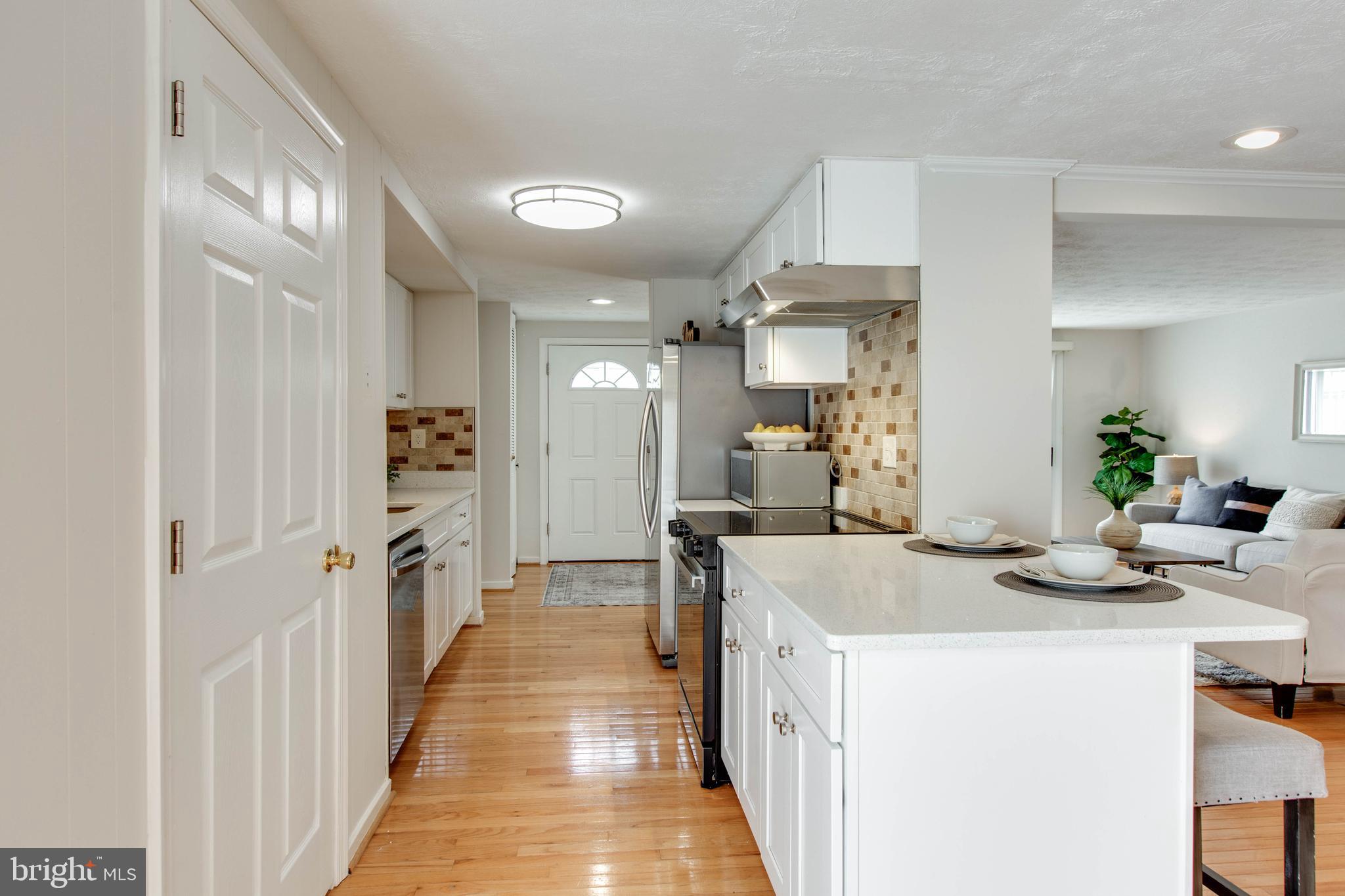 VILLAGE OF HICKORY RIDGE - Residential