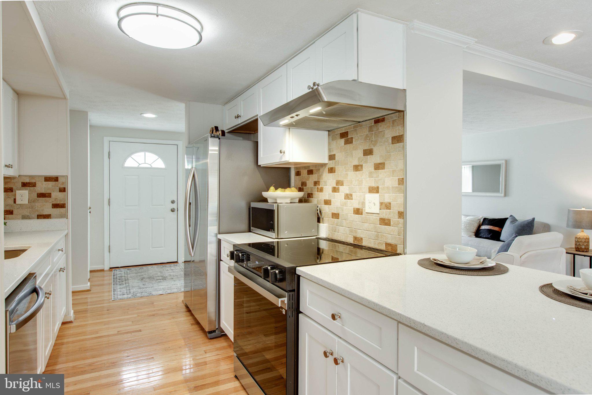 VILLAGE OF HICKORY RIDGE - Residential