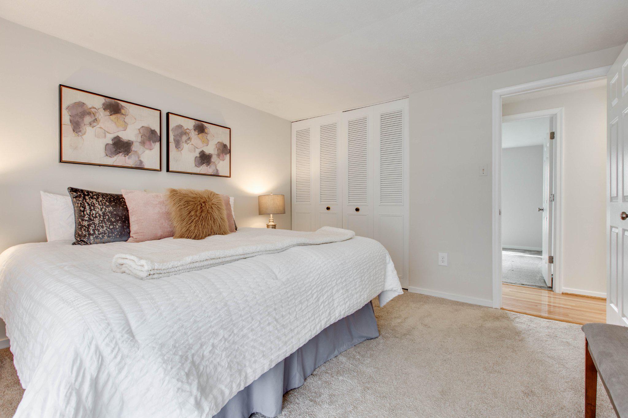 VILLAGE OF HICKORY RIDGE - Residential