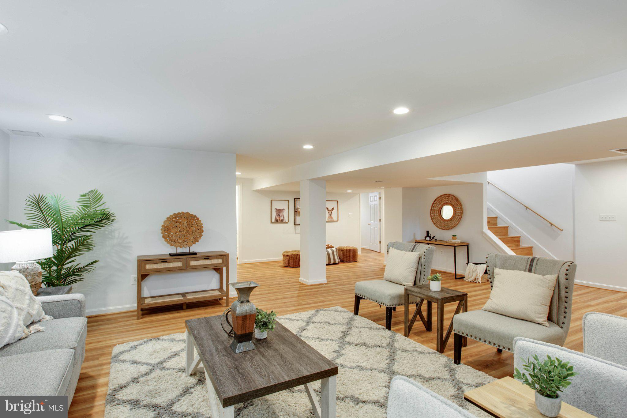 VILLAGE OF HICKORY RIDGE - Residential