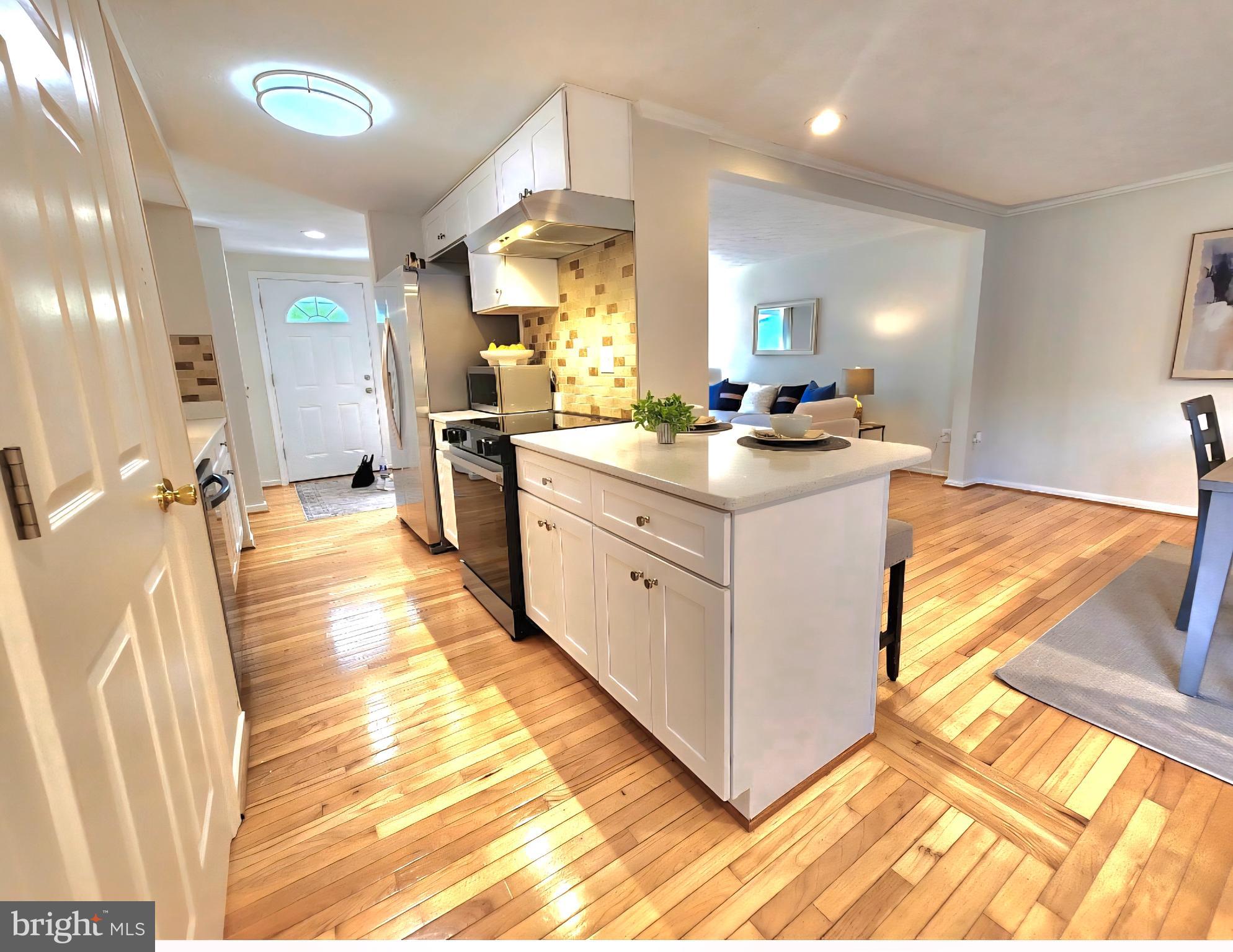 VILLAGE OF HICKORY RIDGE - Residential