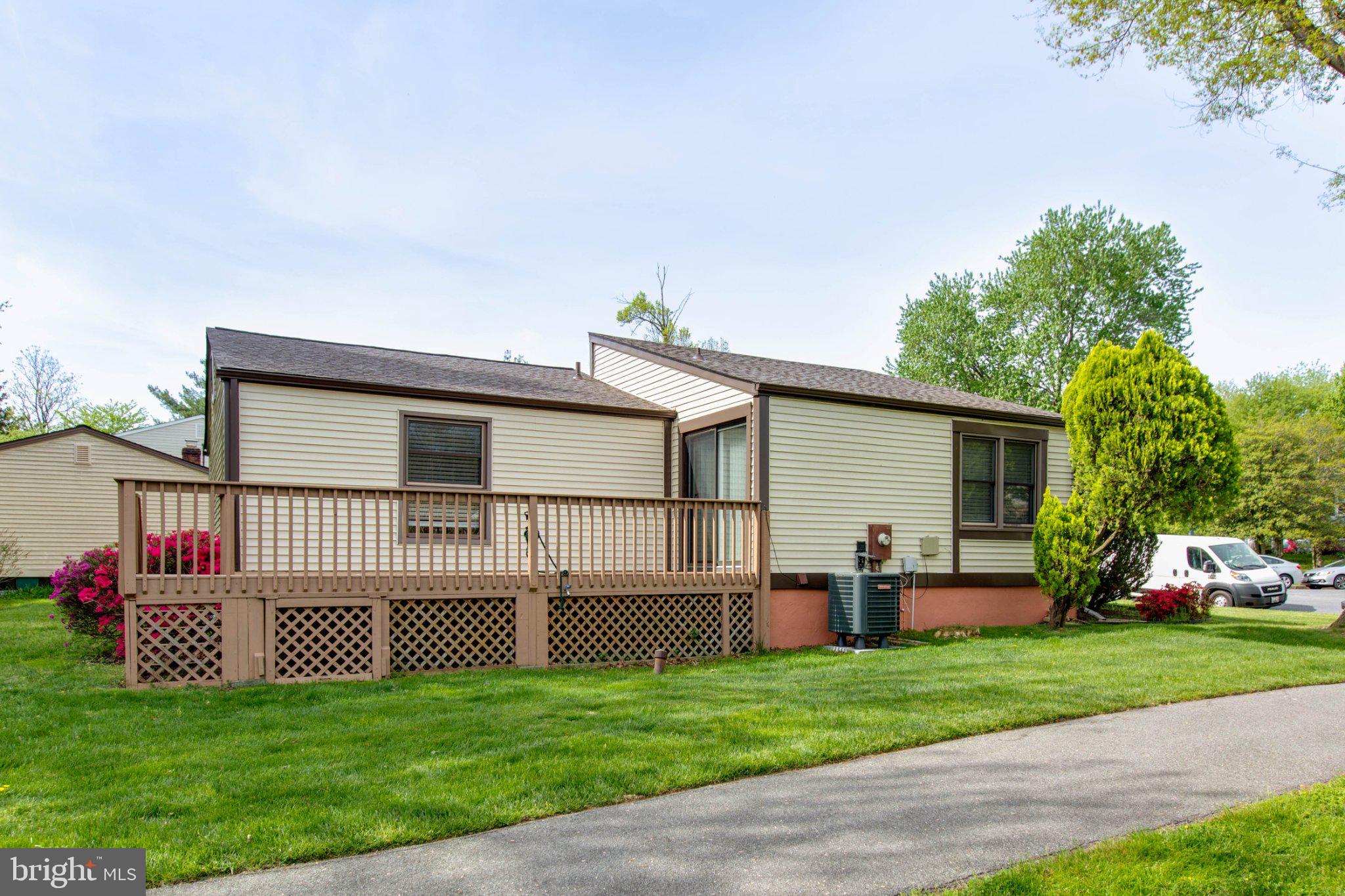 VILLAGE OF HICKORY RIDGE - Residential