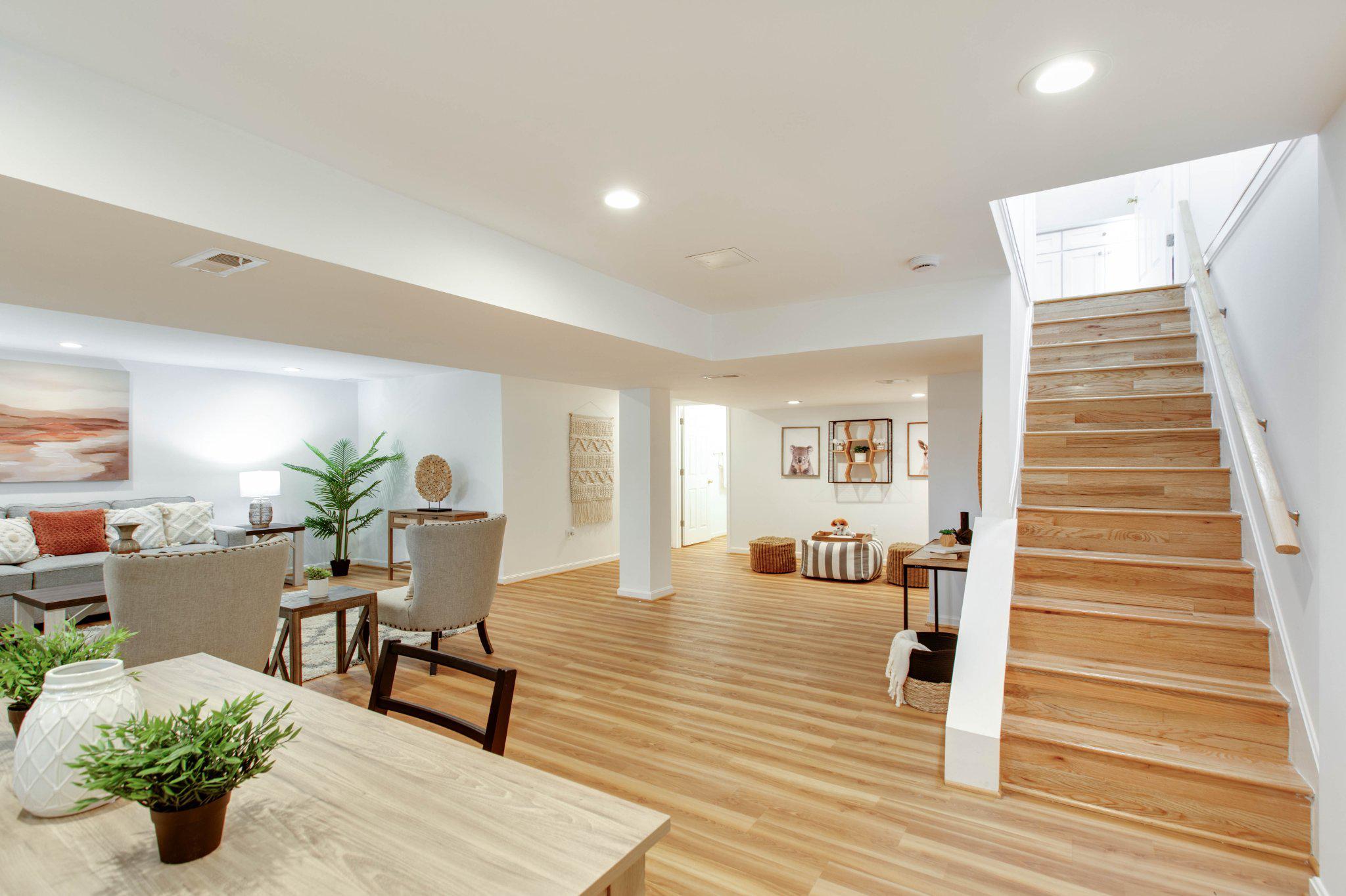 VILLAGE OF HICKORY RIDGE - Residential