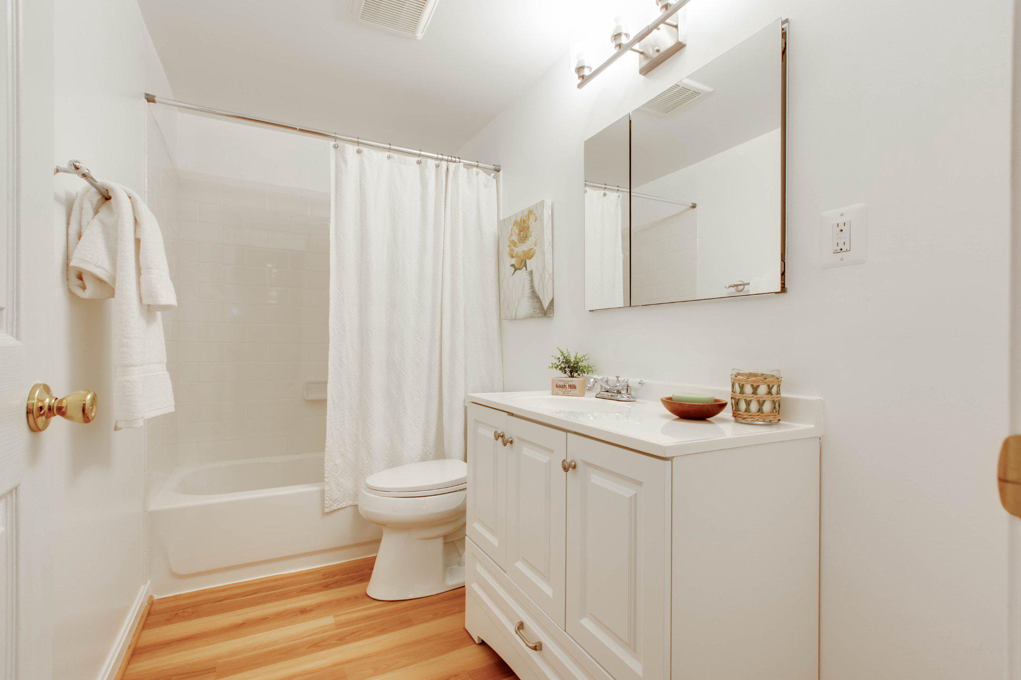 VILLAGE OF HICKORY RIDGE - Residential