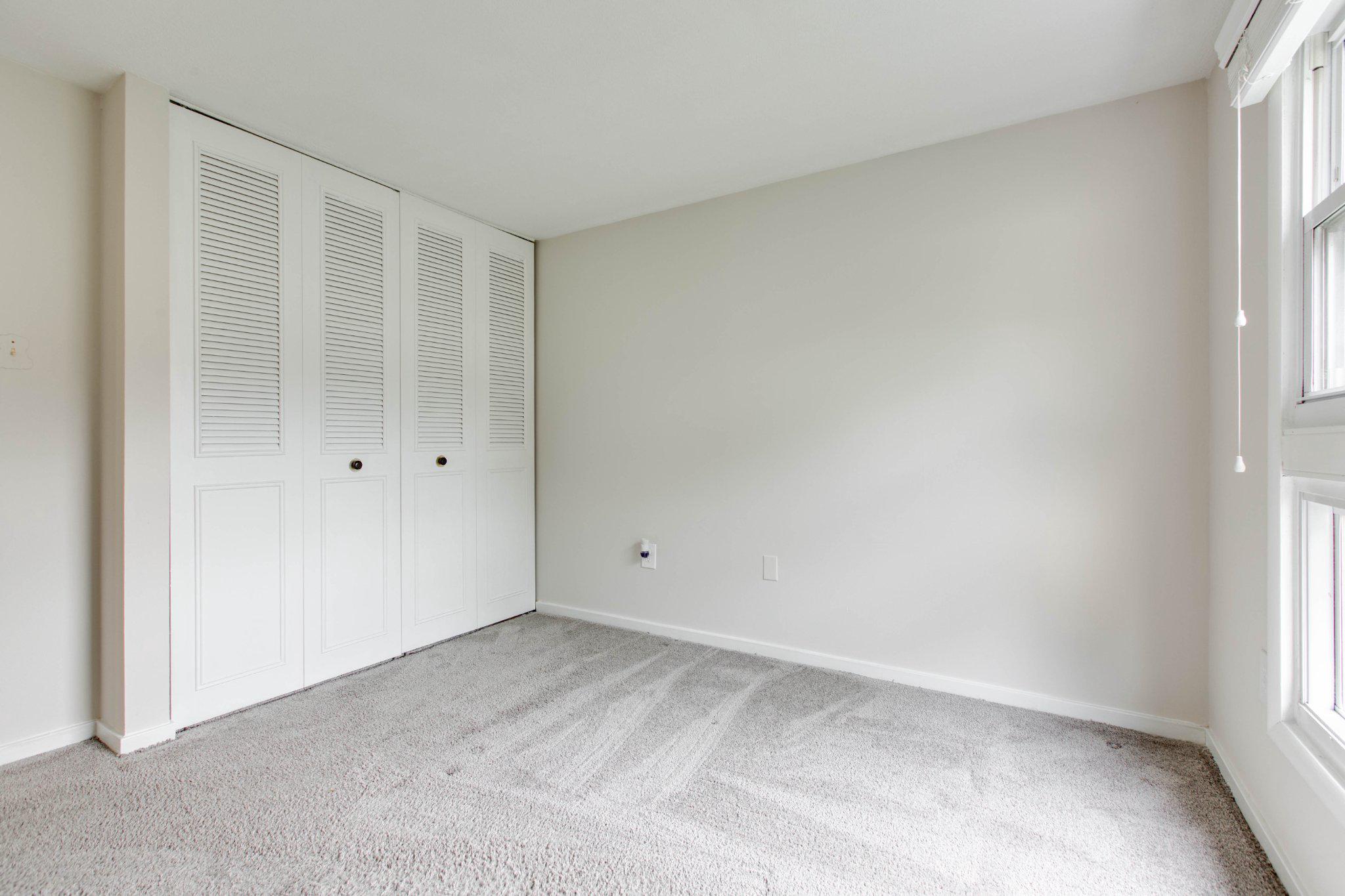 VILLAGE OF HICKORY RIDGE - Residential