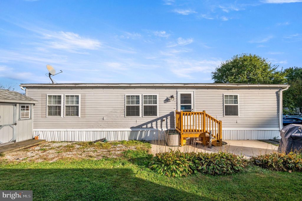 Photo of 328 Ashford Lane, HEREFORD, PA 18056 (MLS # PABK2064174)