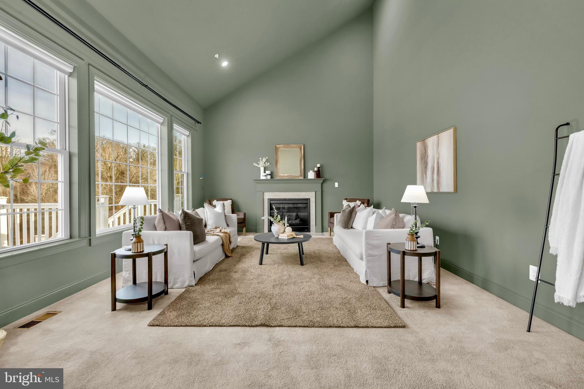 LAUREL RIDGE - Residential