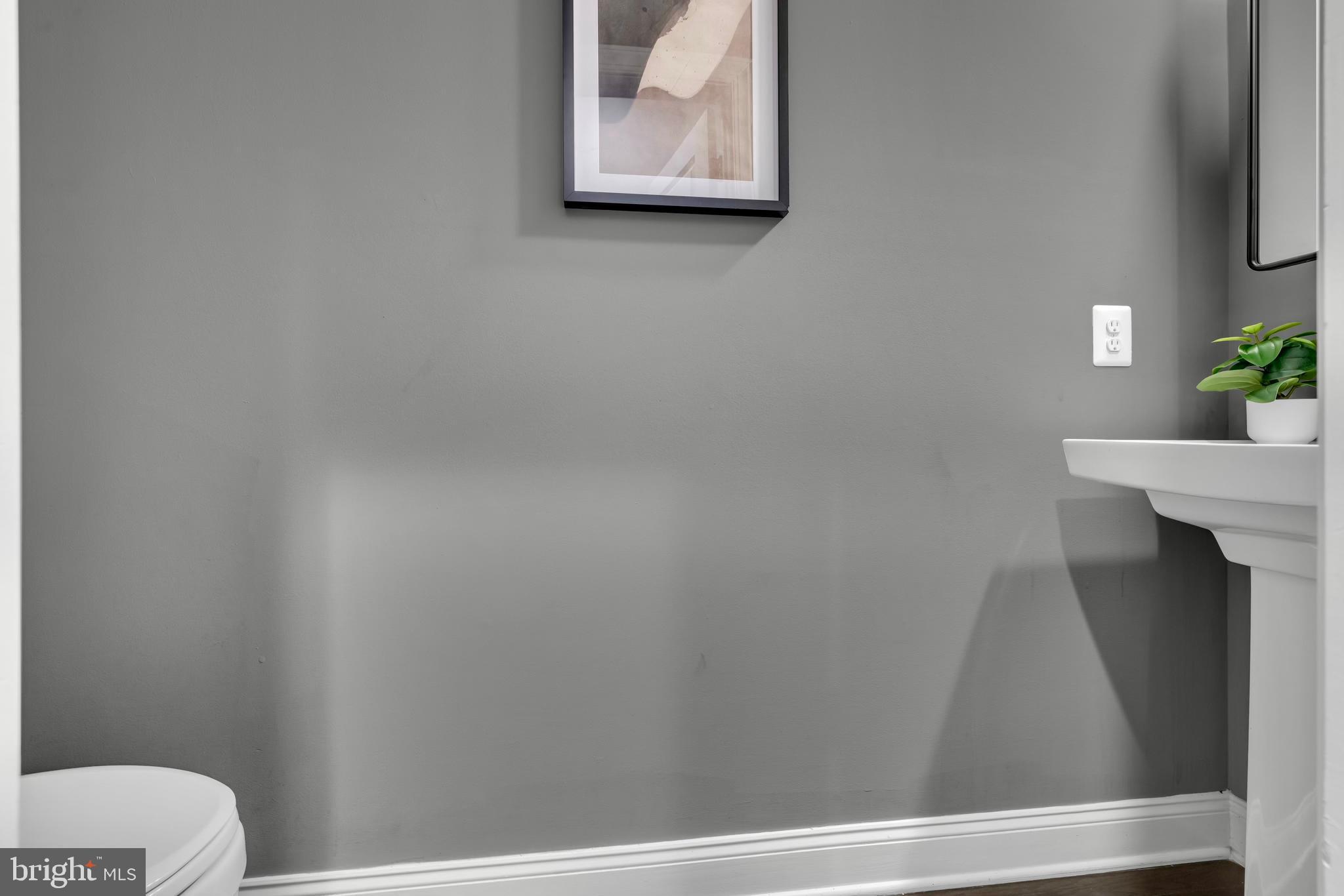 LAUREL RIDGE - Residential