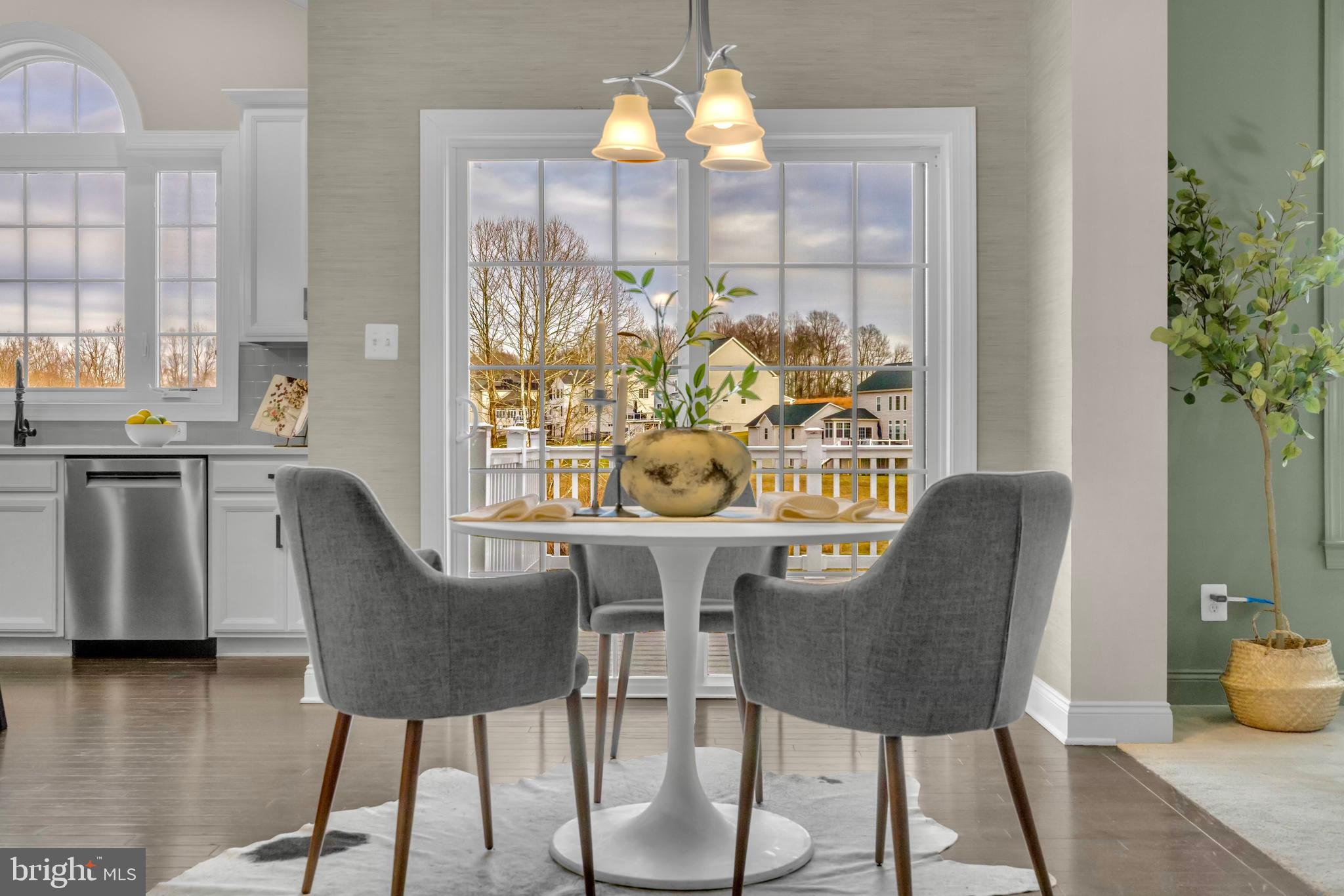 LAUREL RIDGE - Residential