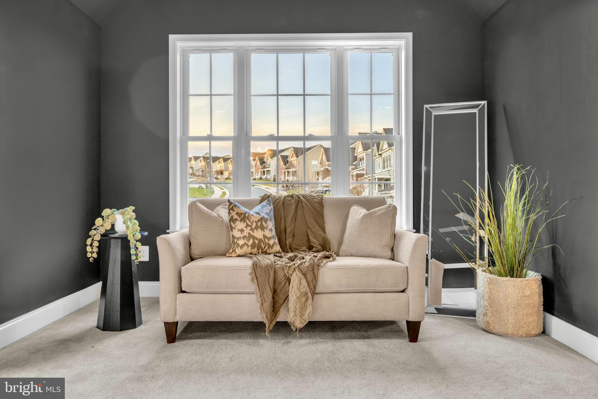 LAUREL RIDGE - Residential