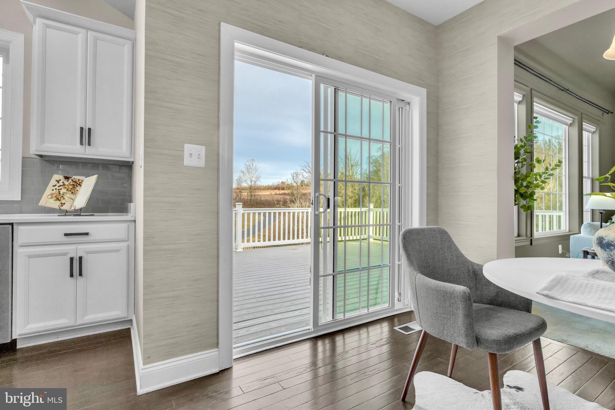 LAUREL RIDGE - Residential