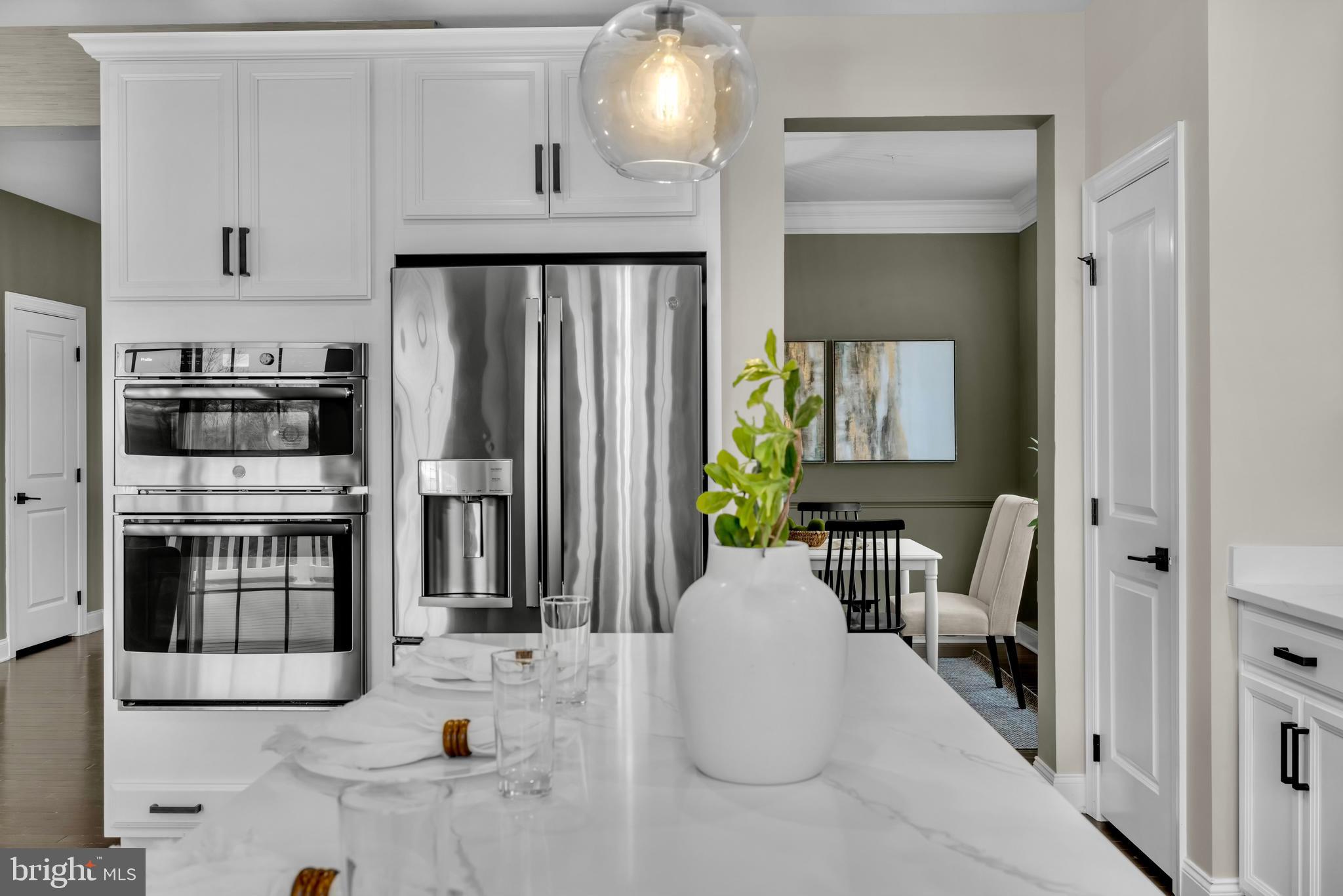 LAUREL RIDGE - Residential