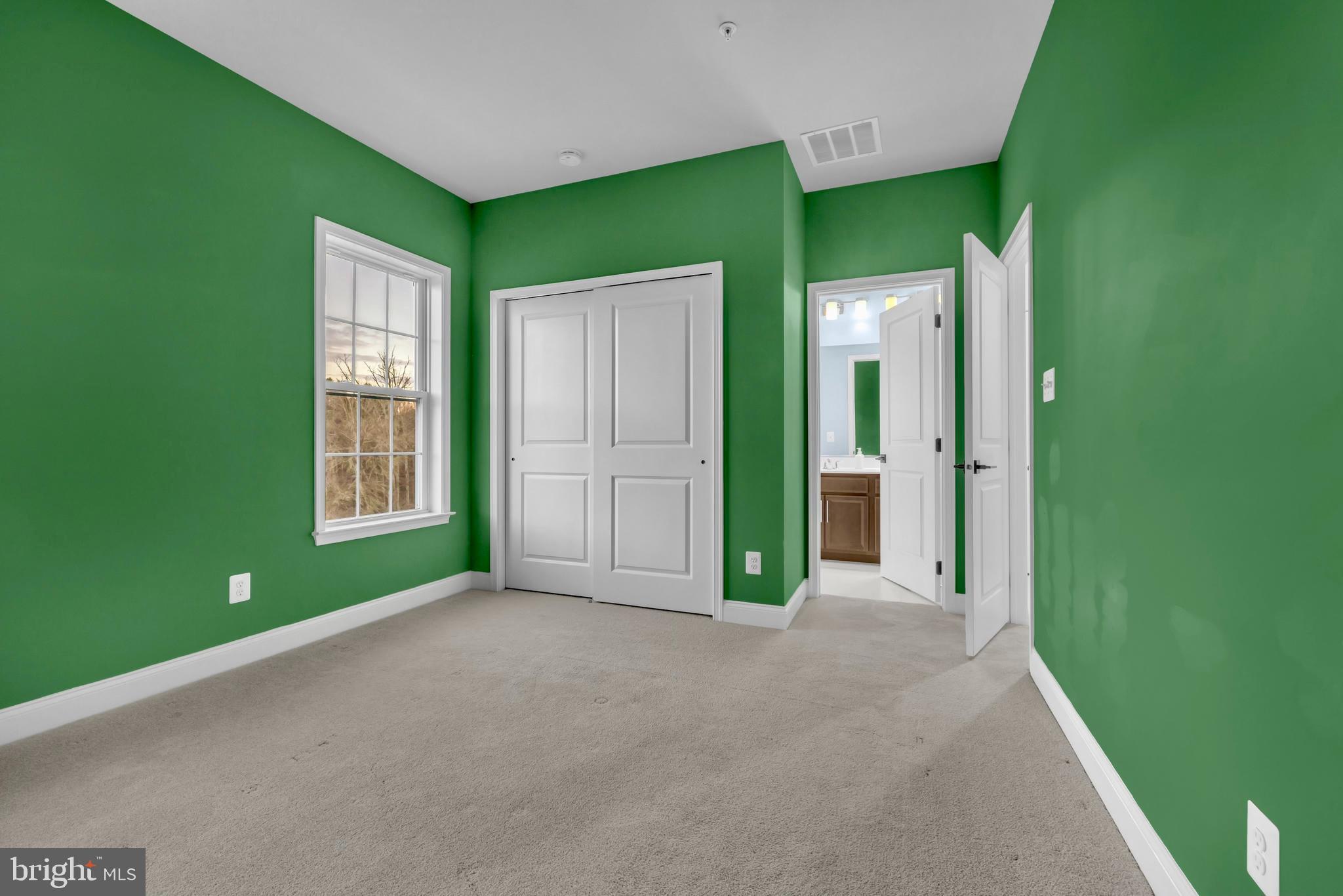 LAUREL RIDGE - Residential