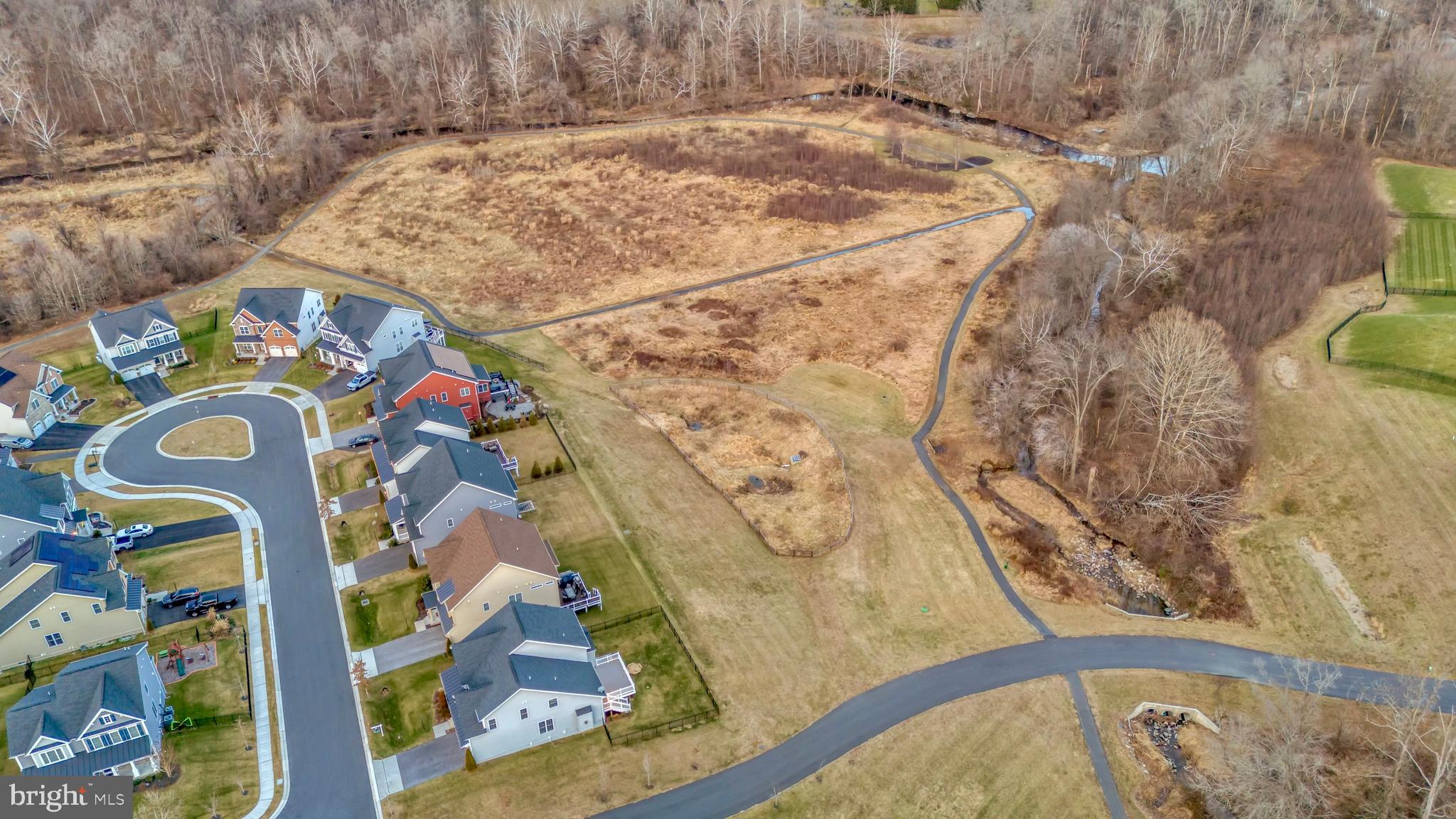 LAUREL RIDGE - Residential