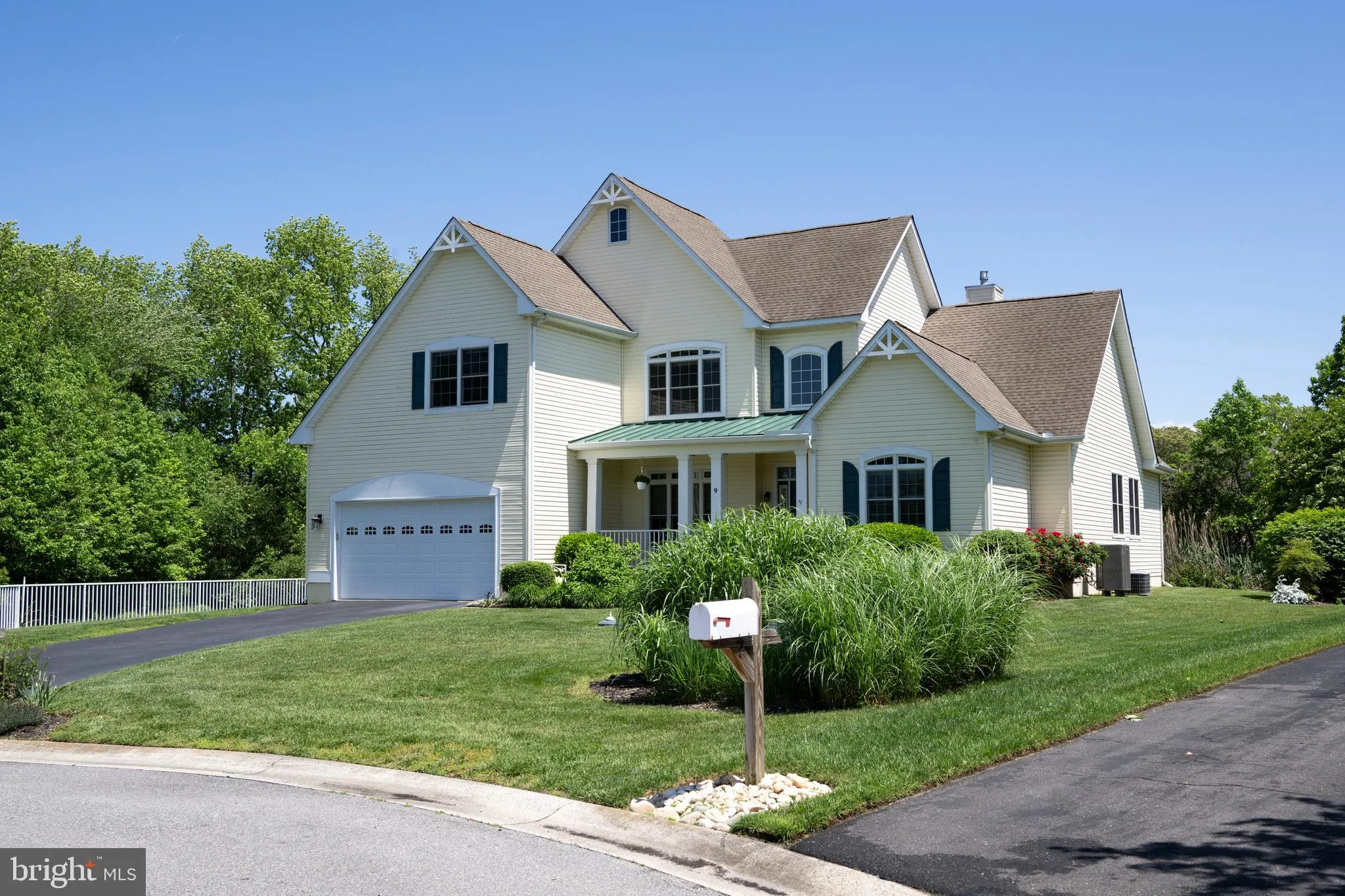 Ocean View, Delaware 19970, United States, 4 Bedrooms Bedrooms, ,4 BathroomsBathrooms,Residential,Active,83566