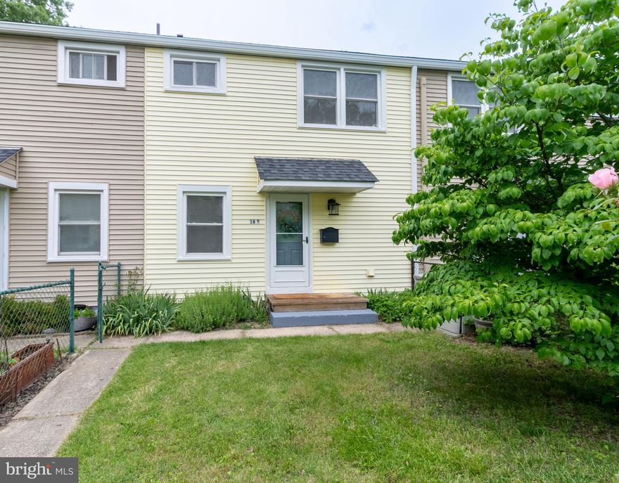 Fabulous and priced to sell! This three bedroom unit with a mini- split system is a block from the town center! Recent renovations include refinished oak hardwood floors throughout,  new LVP flooring in the kitchen and bathroom and fresh paint throughout! The updated kitchen has a new refrigerator and stove.  A sunny yard offers gardening space on both sides and a large storage shed and fenced back yard round out the "must have" checklist at an amazing price! The coop fee includes the property taxes.