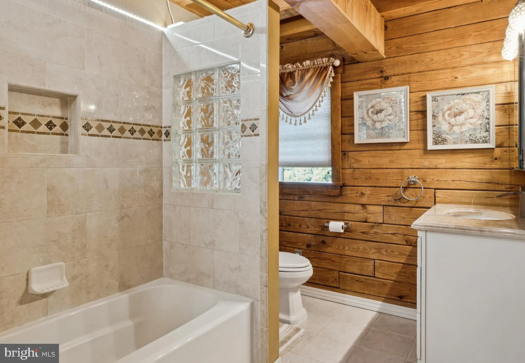 Woolwich Twp, New Jersey 08085, United States, 3 Bedrooms Bedrooms, ,2 BathroomsBathrooms,Residential,Pending,117462